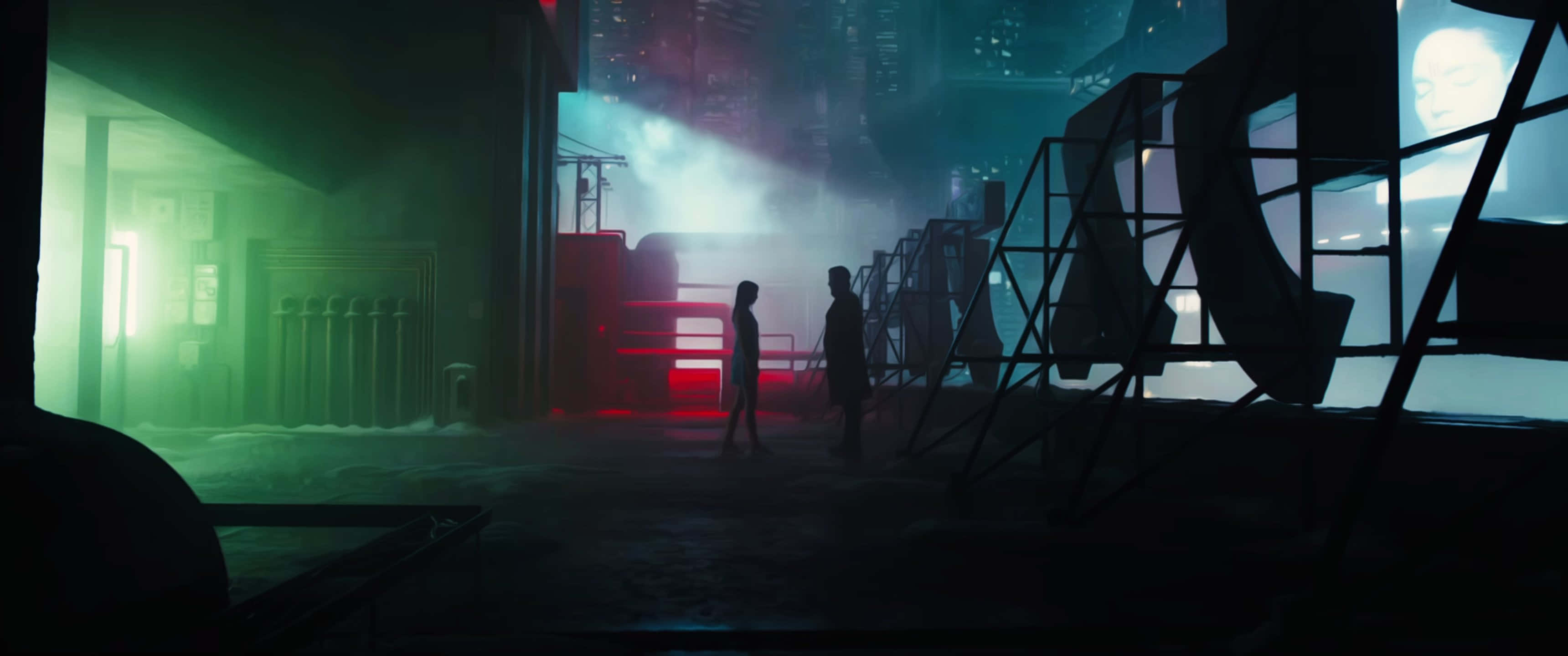 銀翼殺手 2049 3440x1440p 背景 壁紙 — 兩個剪影人物走過一條霓虹燈照亮、霧氣瀰漫的城市小巷，發光的綠色和紅色燈光投射出戲劇性的陰影。