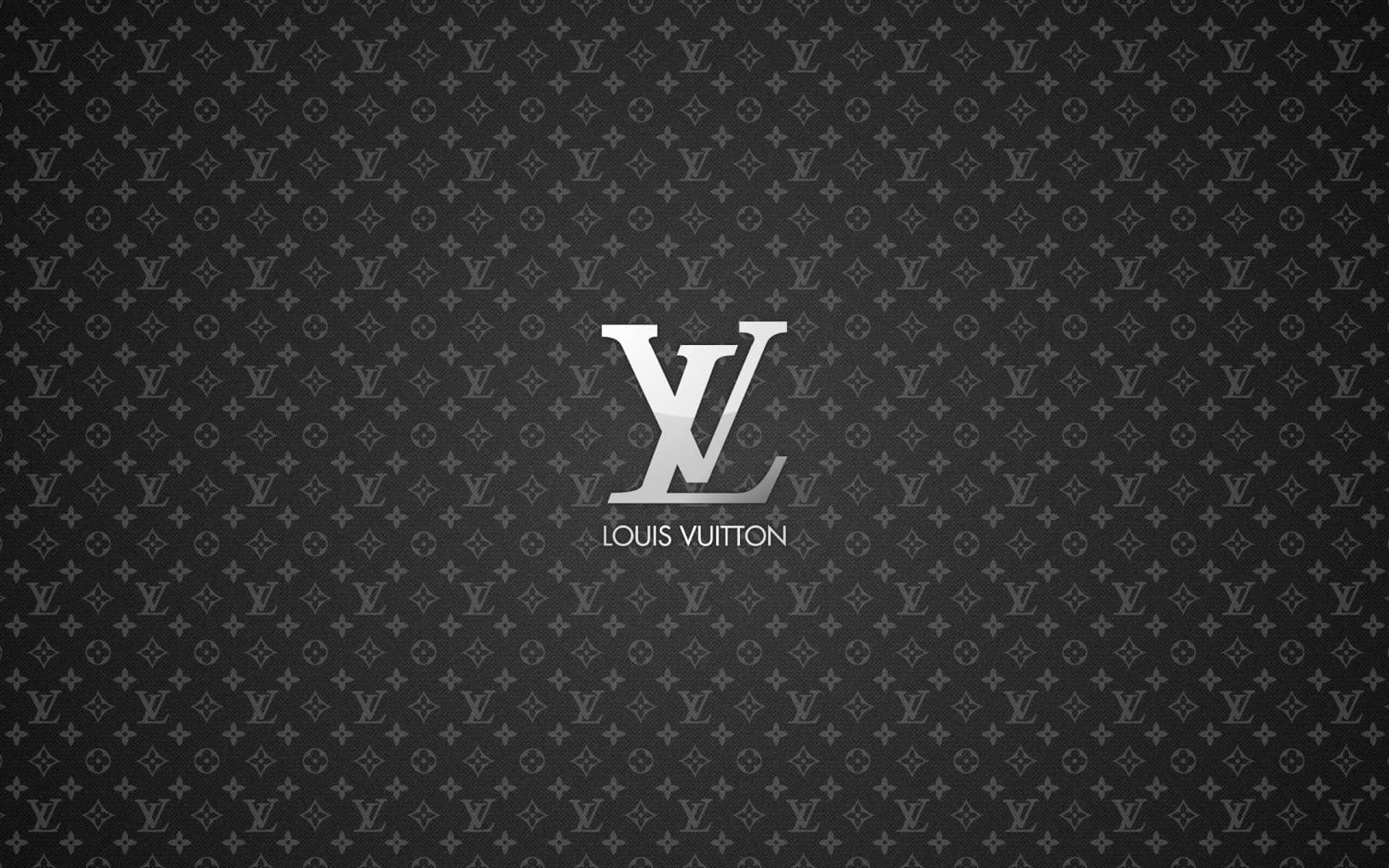 銀色路易威登圖案 壁紙 — 一個時尚的 Louis Vuitton 標誌在深灰色 monogram 圖案背景上閃耀著銀色光芒。