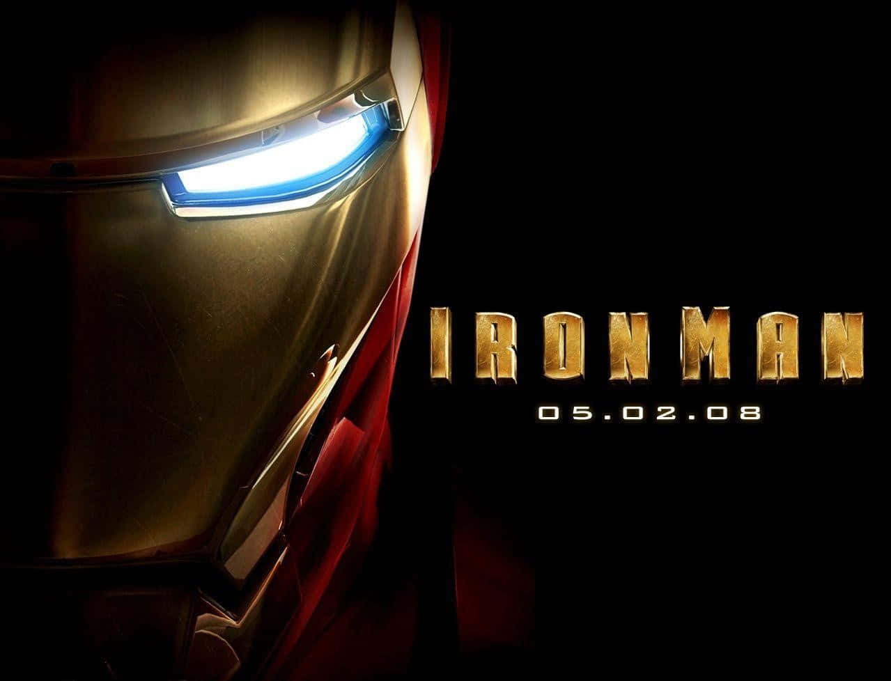 Iron Man Movies 桌布 壁紙 — 鐵甲奇俠發光藍色眼睛的特寫，背景為黑色，帶有金色標題文字。