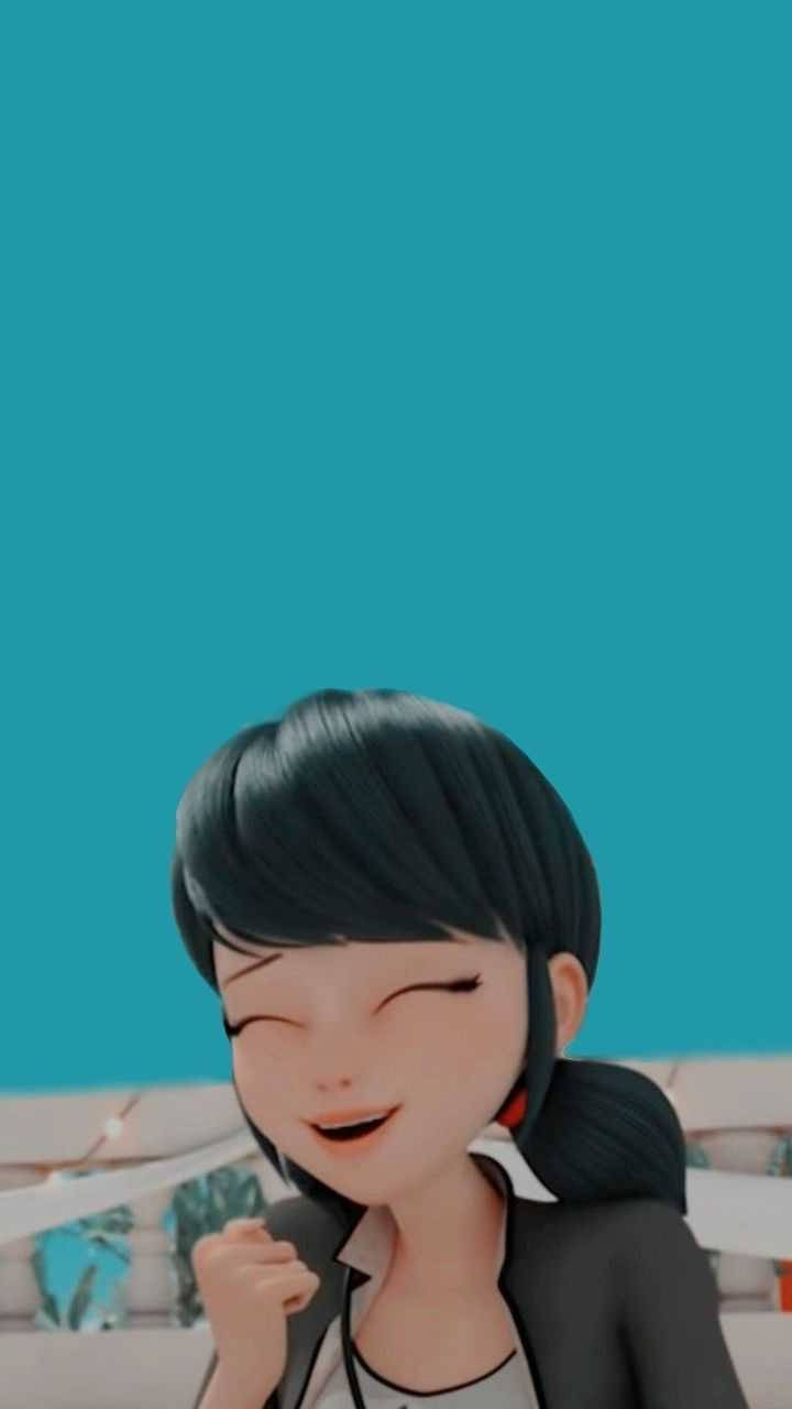 黑色頭髮的動漫女孩閉著眼睛在青色背景上微笑
