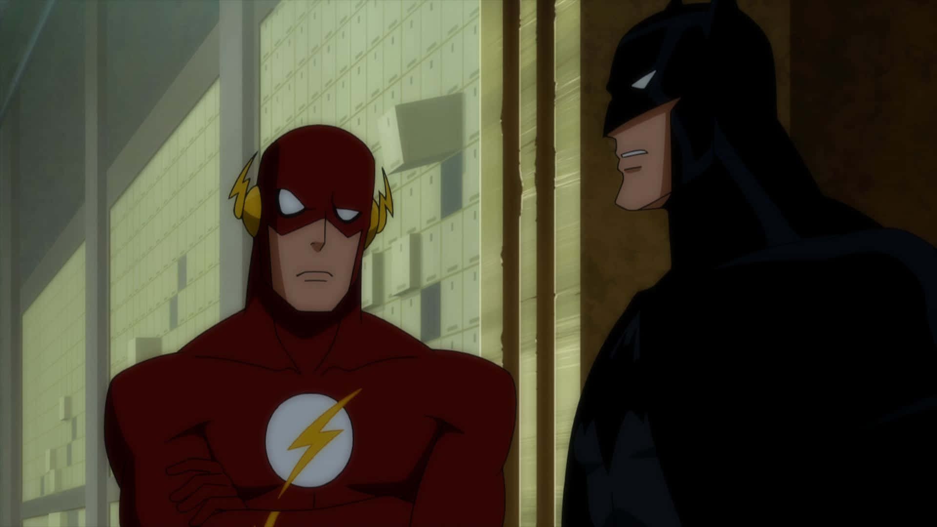 Justice League Doom 桌布 壁紙 — 閃電俠和蝙蝠俠在戲劇性燈光和嚴肅表情下進行緊張的室內對峙。