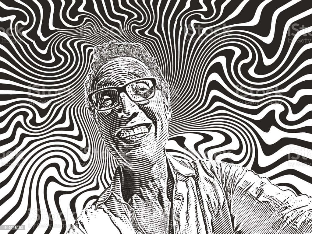 一個戴眼鏡微笑的男人，背景是黑白旋轉效果。