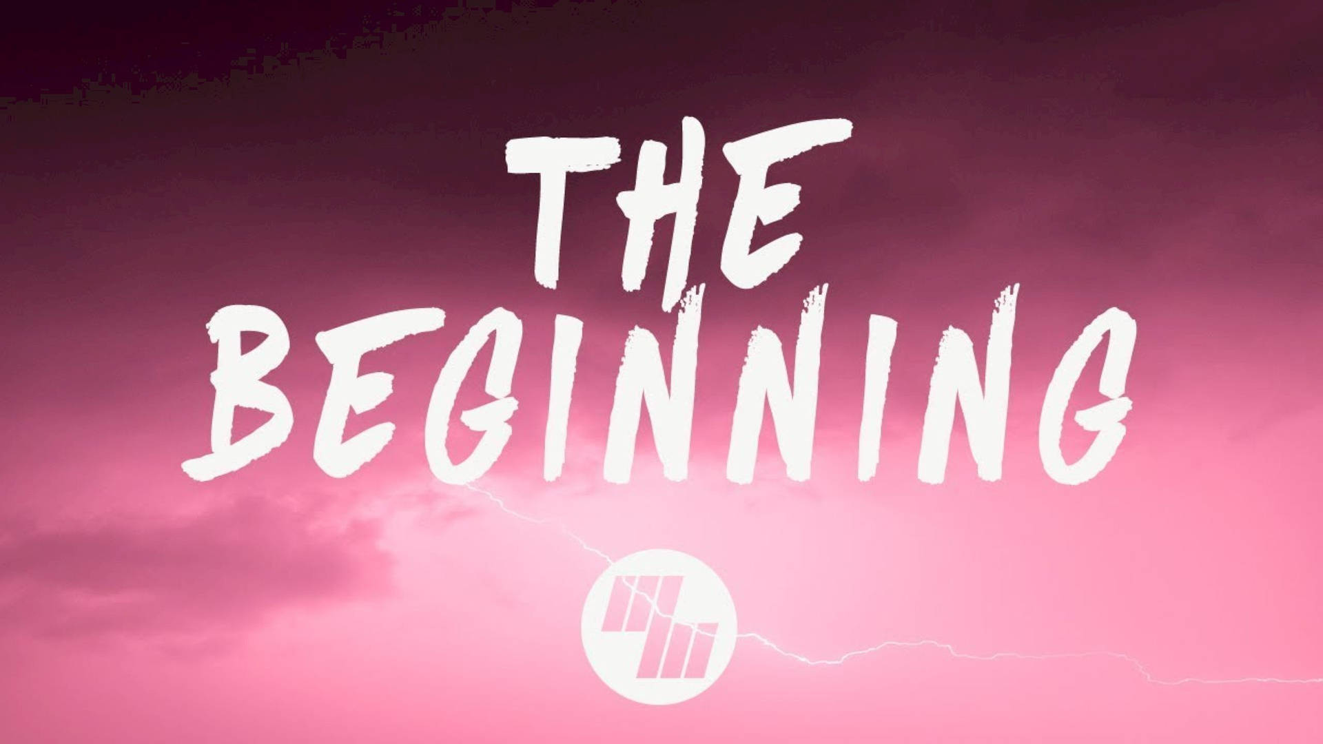 粗體白色文字「THE BEGINNING」在帶有閃電的粉紅和紫色暴風雨天空上。