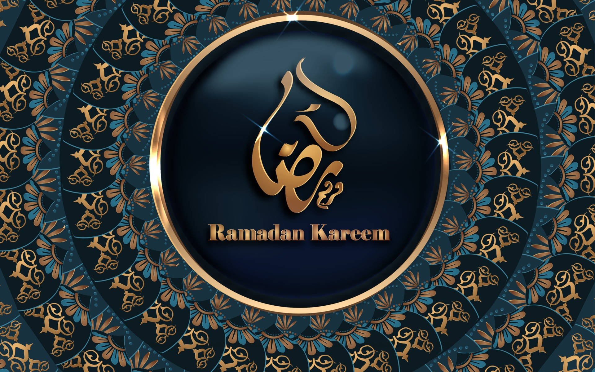 Ramadan Kareem 祝福語，帶有金色阿拉伯文字和裝飾性藍色圖案。