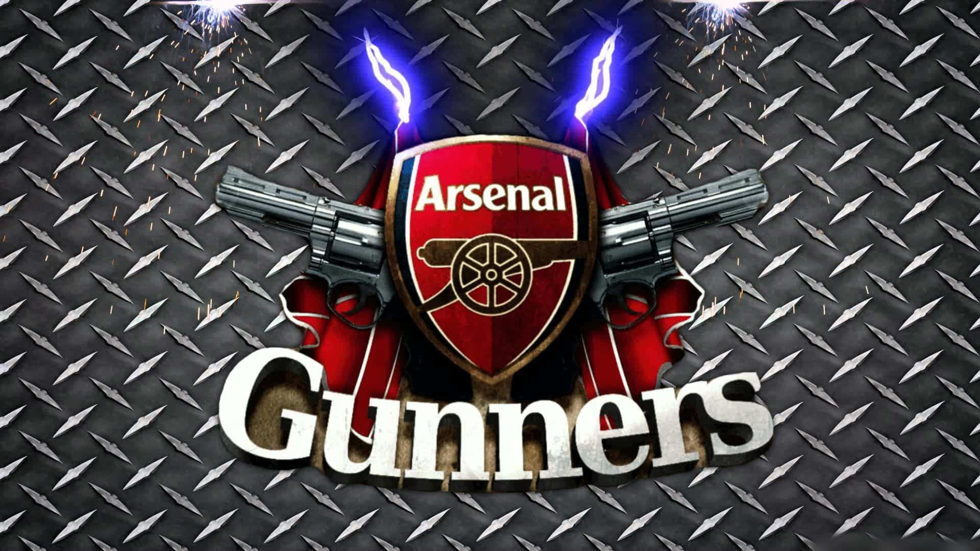 Arsenal 桌布 壁紙 — 阿仙奴足球會徽章，上有交叉手槍和藍色閃電，背景為鑽石紋金屬板。