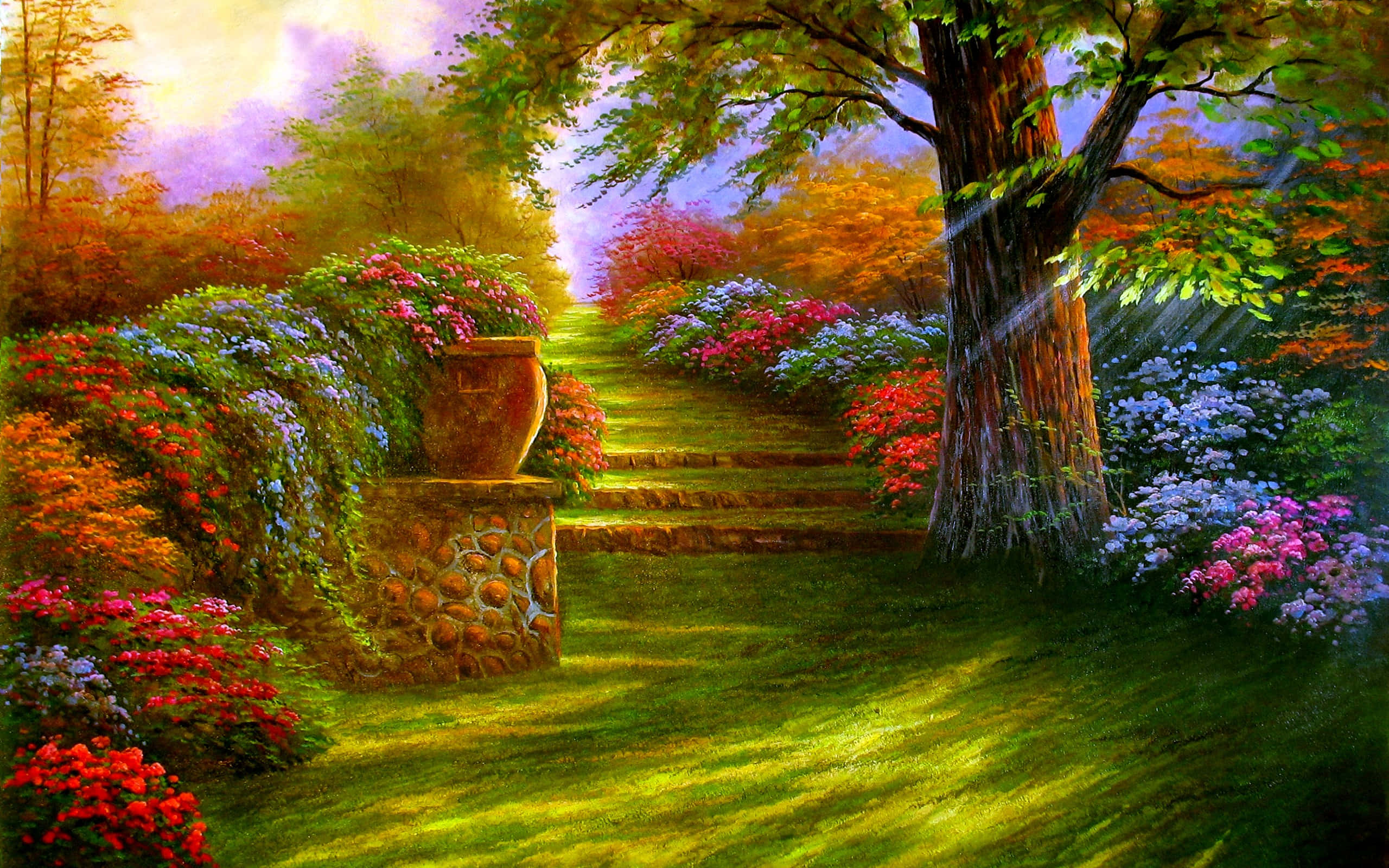 Garden Design 桌布 壁紙 — 陽光穿過一個茂盛的花園，石階蜿蜒經過色彩繽紛的花朵和一棵大樹。