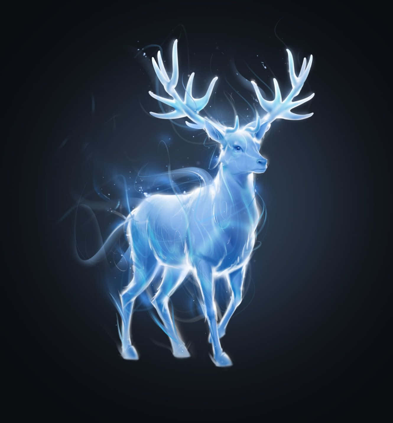 雄偉的Cool Deer 壁紙 — 一頭發光的藍色雄鹿，鹿角閃耀，在黑暗背景中顯得空靈，周圍環繞著旋轉的能量粒子。
