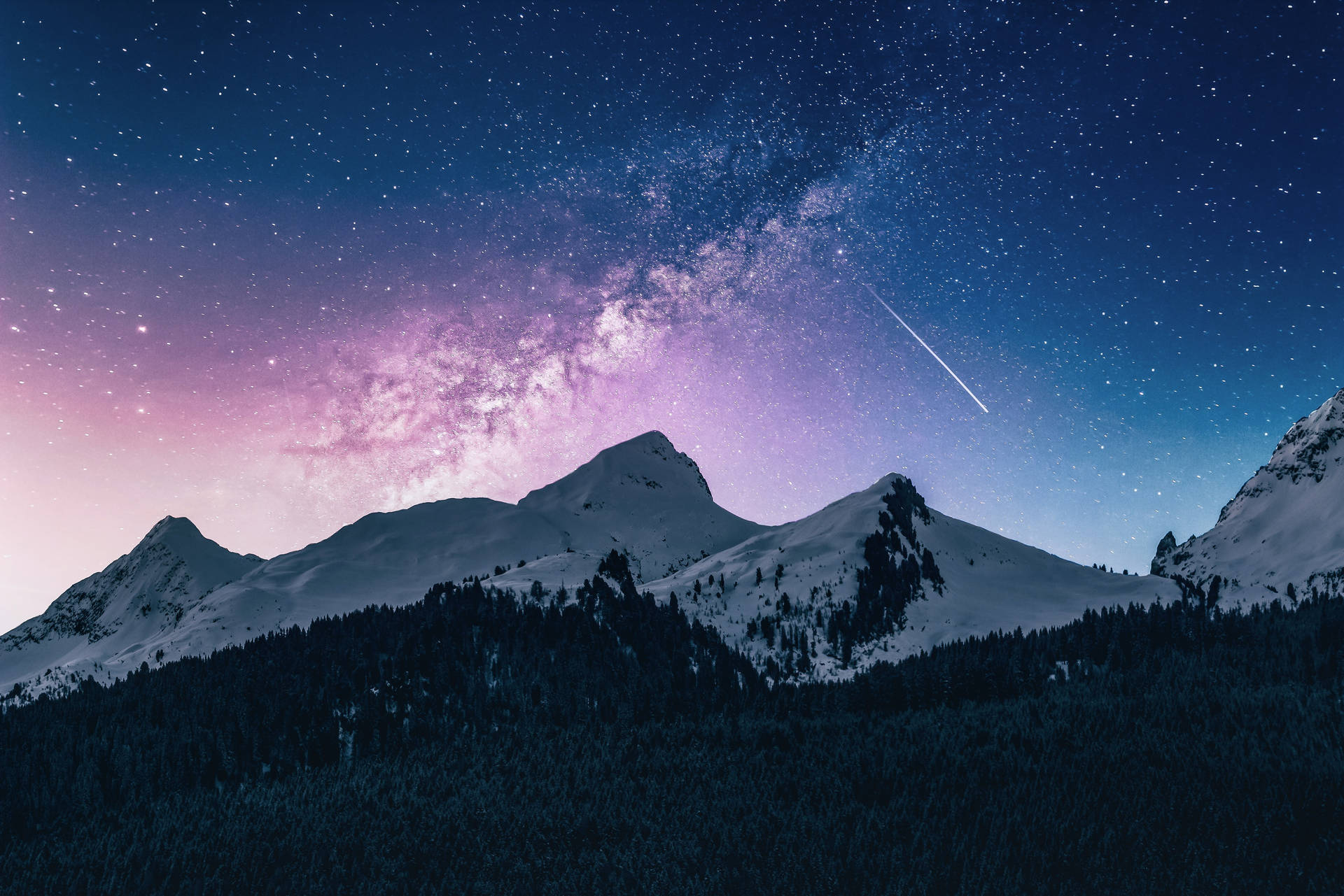 星空下帶有銀河和流星的白雪山脈 — 桌面 壁紙