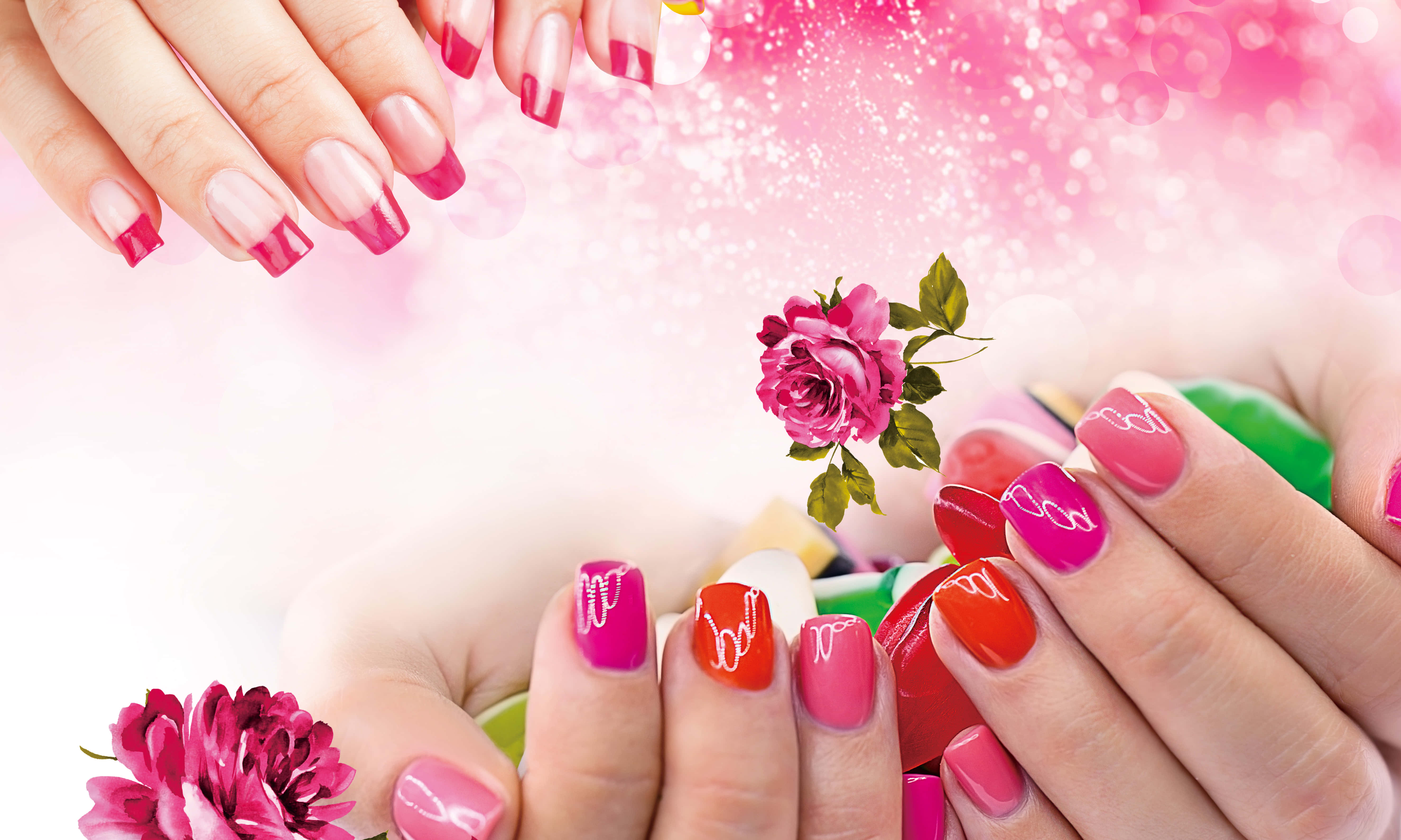 Pink Nails 桌布 壁紙 — 雙手特寫，帶有鮮豔粉紅和紅色美甲，周圍環繞閃粉和玫瑰。