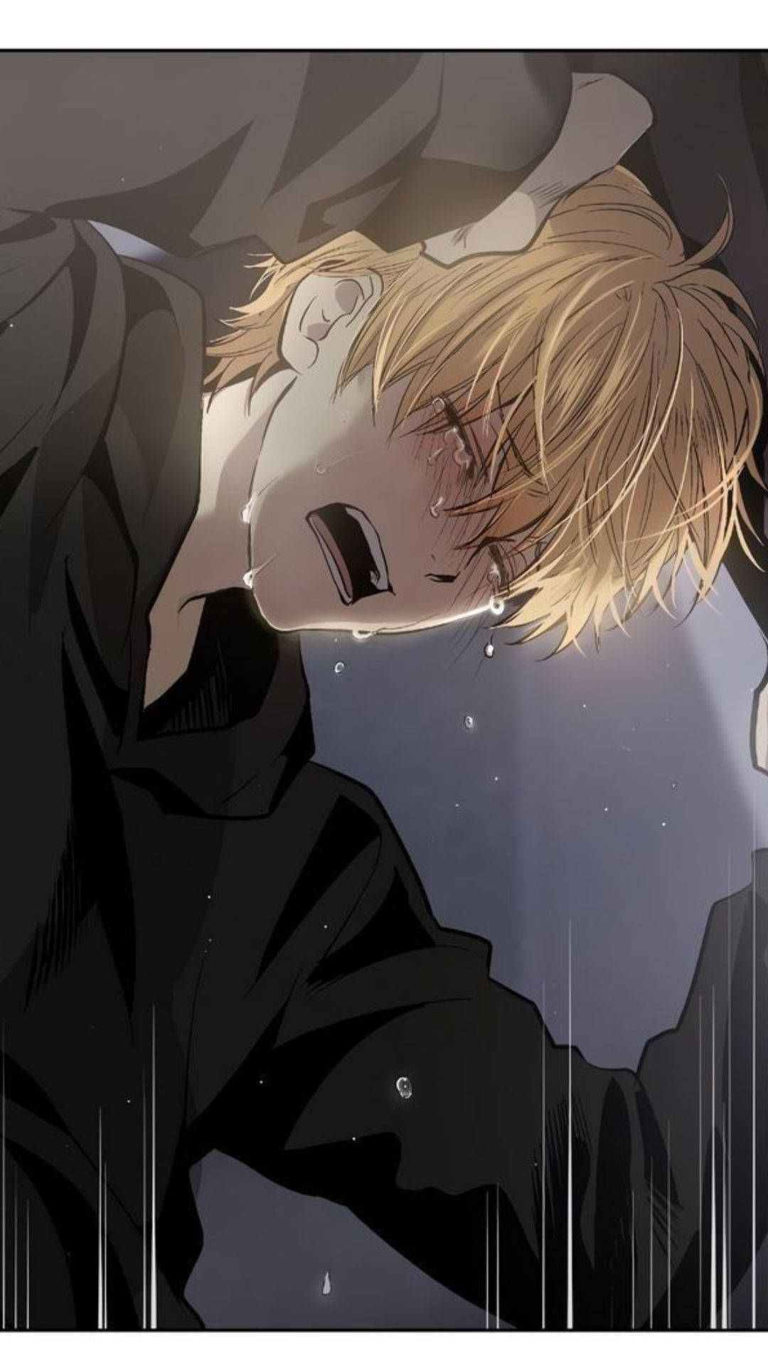 雨中哭泣的動漫男孩 壁紙 — 一個金髮動漫男孩在黑暗憂鬱的場景中，雨水灑落在他周圍，他淚流滿面地痛哭。