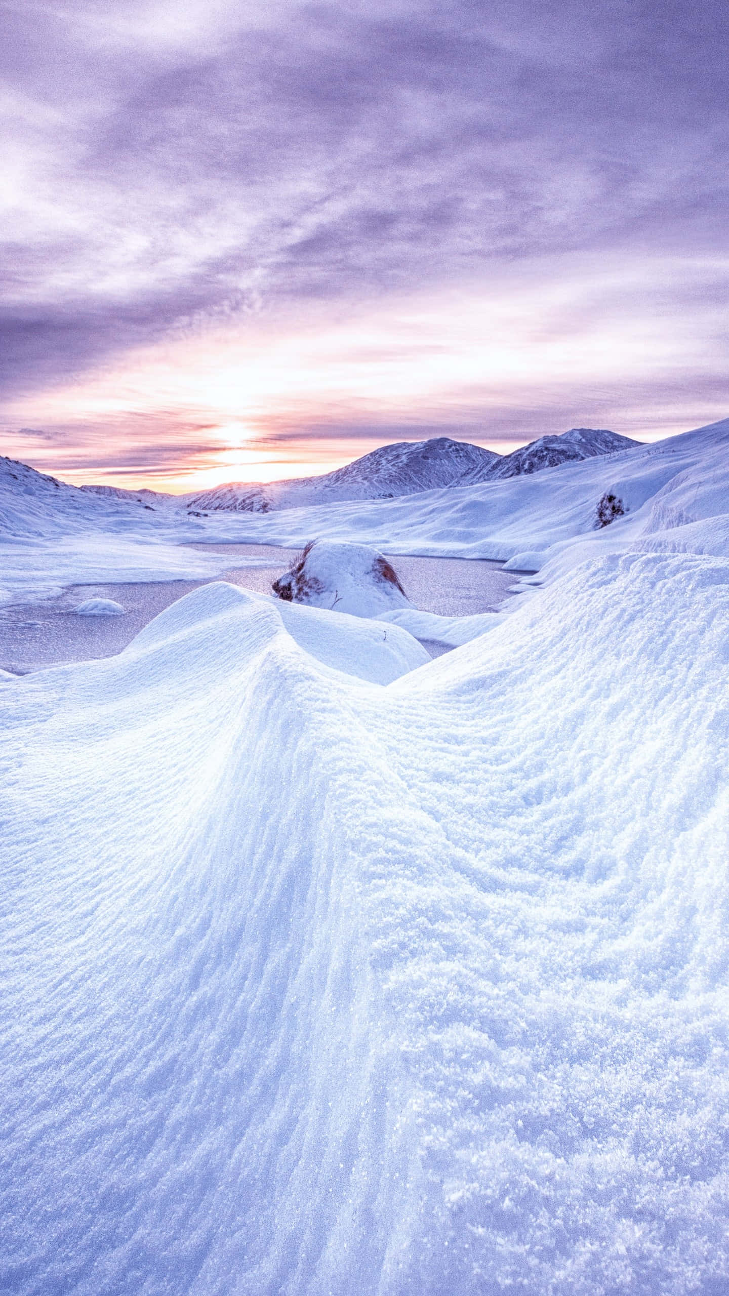 雪地日落風景 壁紙