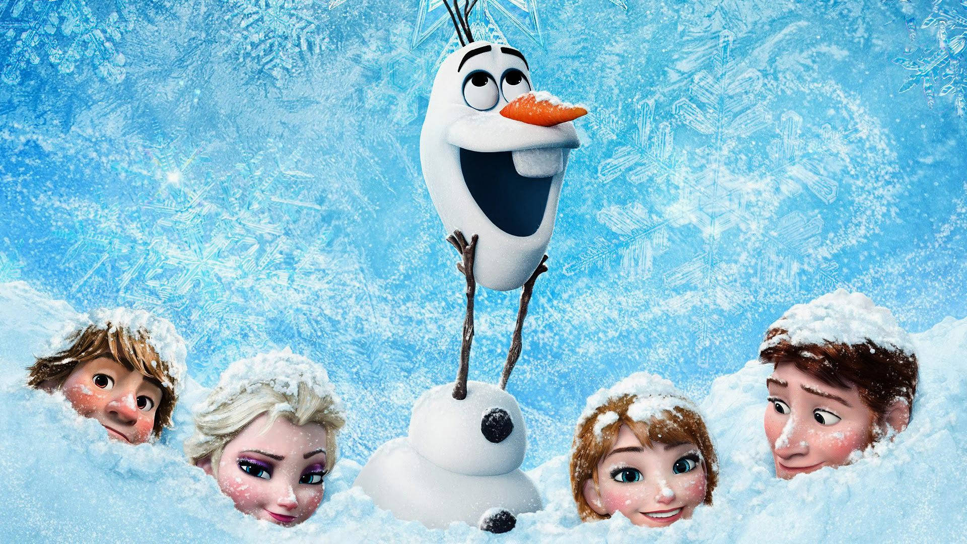 雪寶與《冰雪奇緣》眾人 壁紙 — 雪人奧拉夫愉快地站在雪堆上，而愛莎、安娜、基斯托夫和漢斯從他周圍的雪中探出頭來。