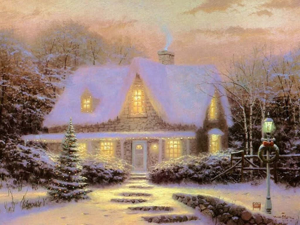 雪覆森林的魔法冬日風景 壁紙 — 一間舒適的石頭小屋被雪覆蓋，在黃昏時溫暖地發光，窗戶裡閃爍著燈光，一條小徑通往門口。