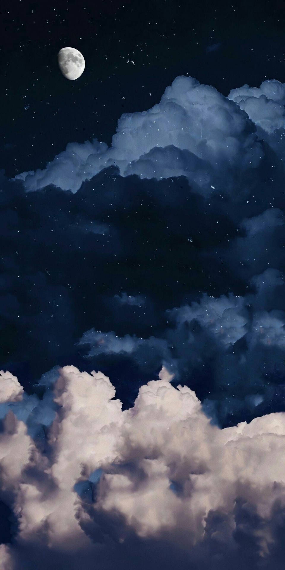 在黑暗的夜空中，月亮和星星透過雲層可見。