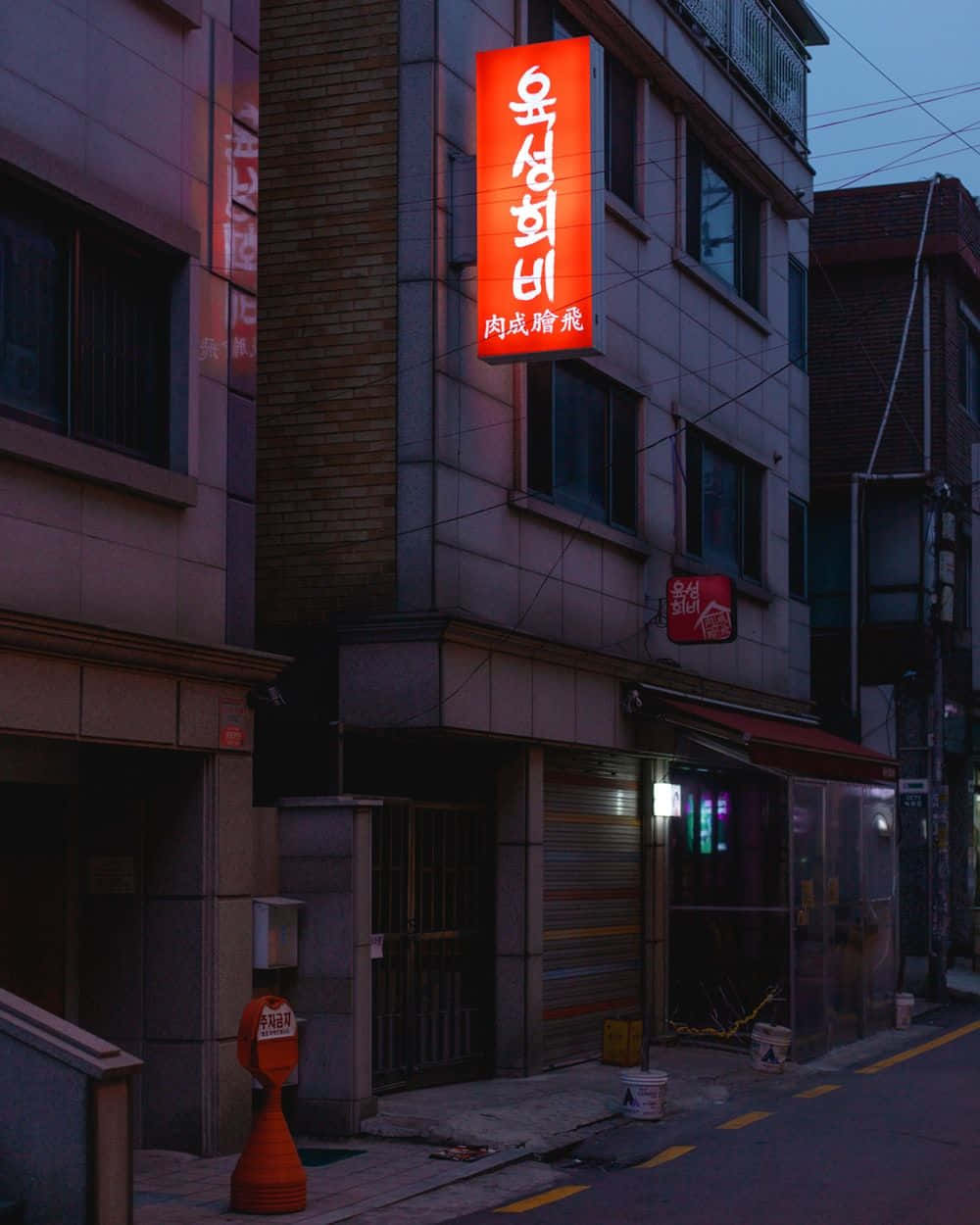 霓虹城市背景 壁紙