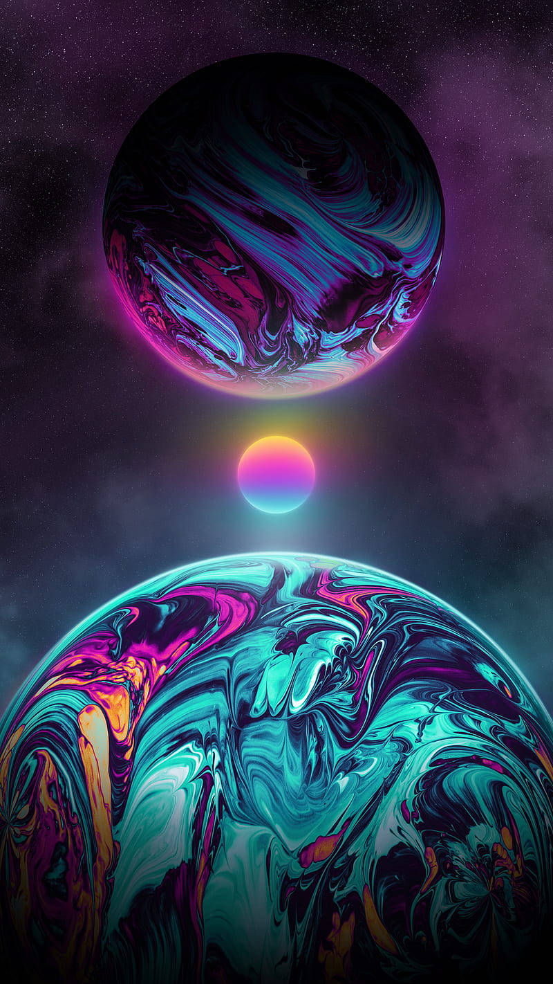 兩個色彩繽紛的旋轉行星，它們之間有一個發光的球體，背景是繁星點點的紫色天空。