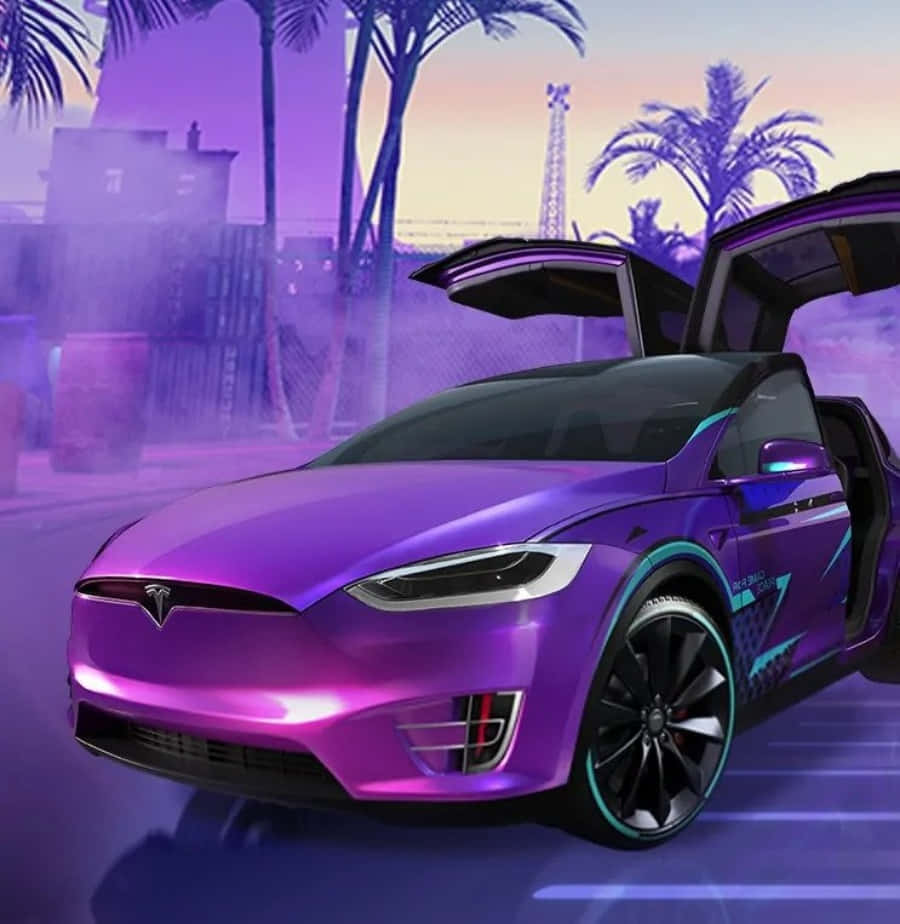 紫色Tesla打開車門，在暮色薄霧的城市環境中。