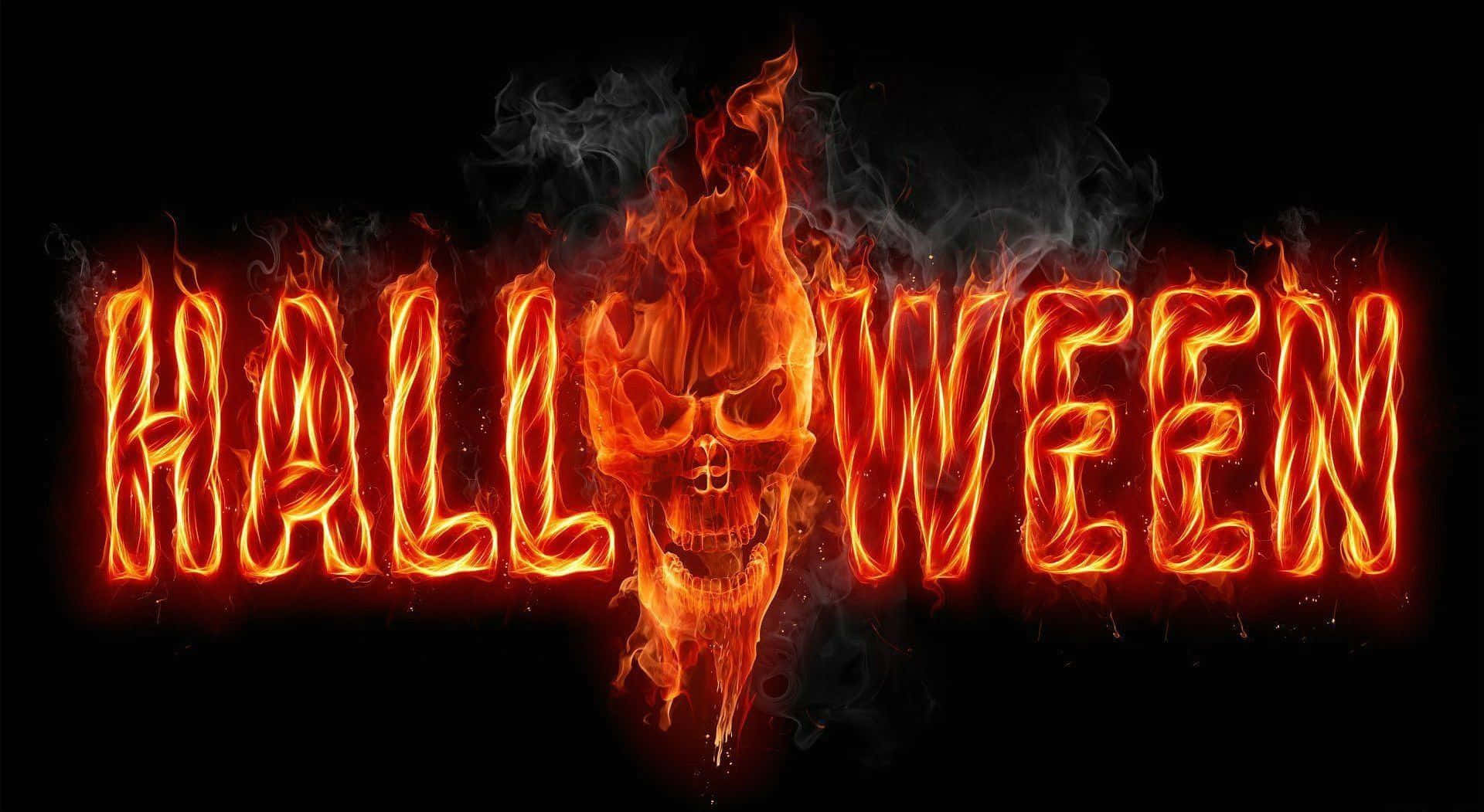 黑色背景上，中央有骷髏頭的火焰Halloween文字。