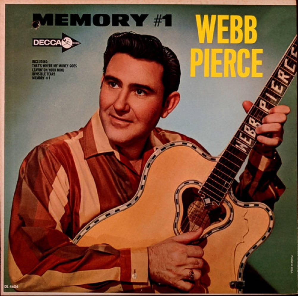 韋伯·皮爾斯《Memory No. 1》專輯 壁紙 — Webb Pierce 拿著木結他的復古專輯封面，背景為藍綠色，並有粗體黃色文字。