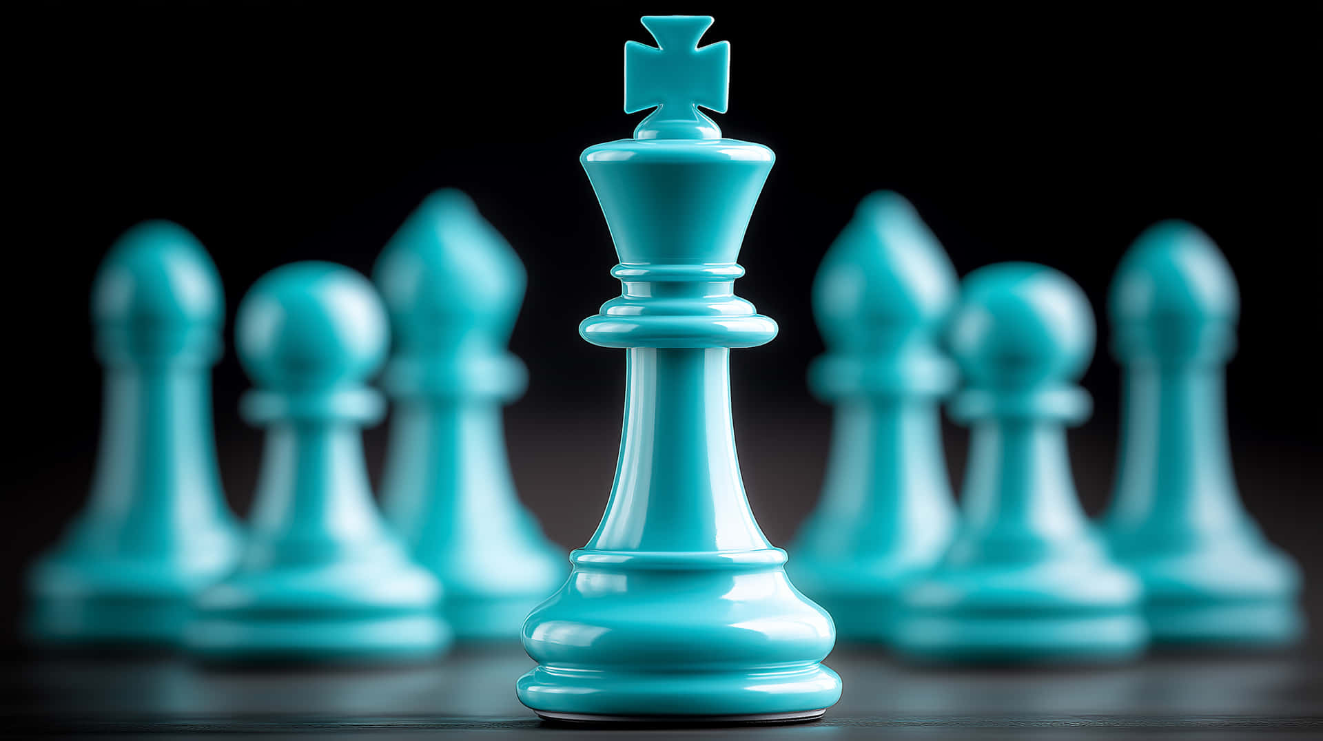 綠松石色國王棋子，背後有模糊的兵卒，置於黑色表面上