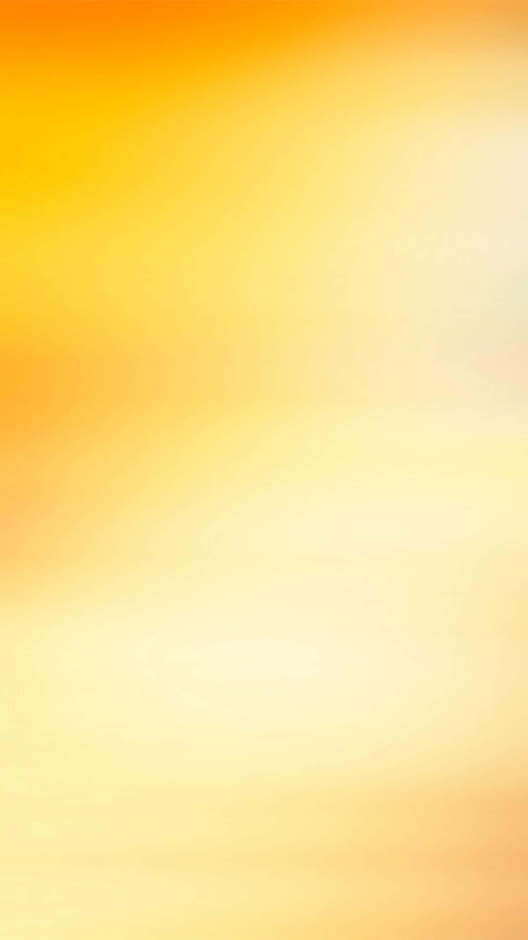 柔和嘅黃色、橙色同奶油色調漸變，營造寧靜背景。