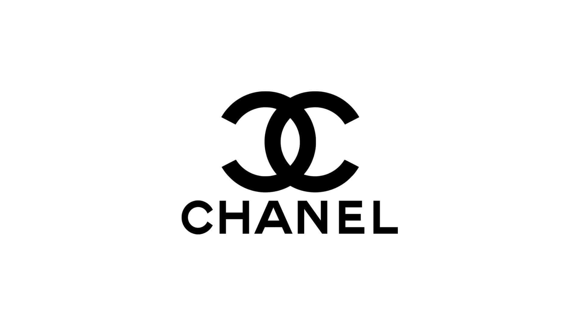 Chanel 標誌，帶有交織的 CC 和品牌名稱，黑色在白色上。
