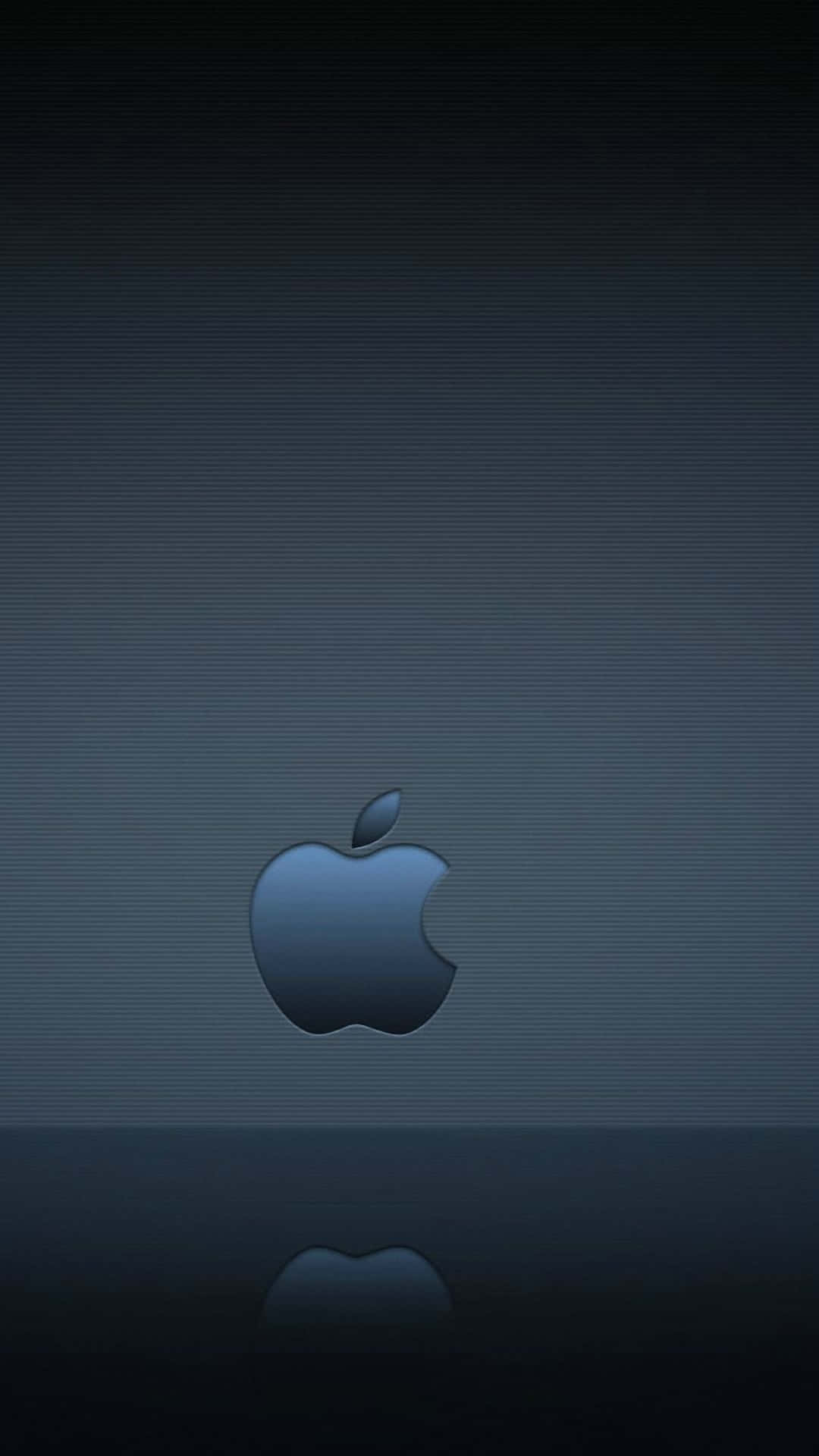 Apple標誌在深藍色漸變背景上帶有倒影