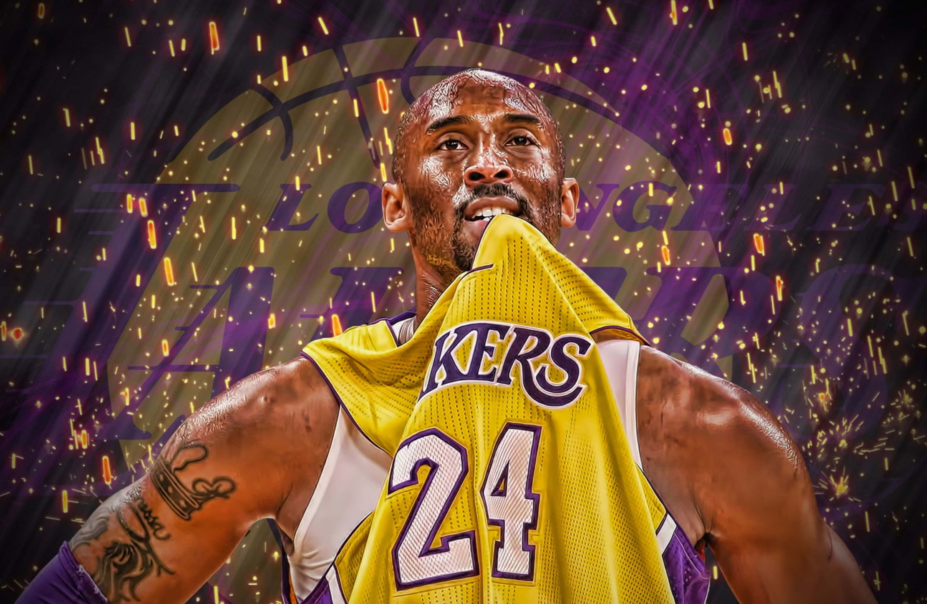 Kobe 桌布 壁紙 — 高比拜仁身穿湖人隊24號球衣，將其舉到嘴邊，背景為紫色和金色閃爍，並帶有「Lakers」文字。