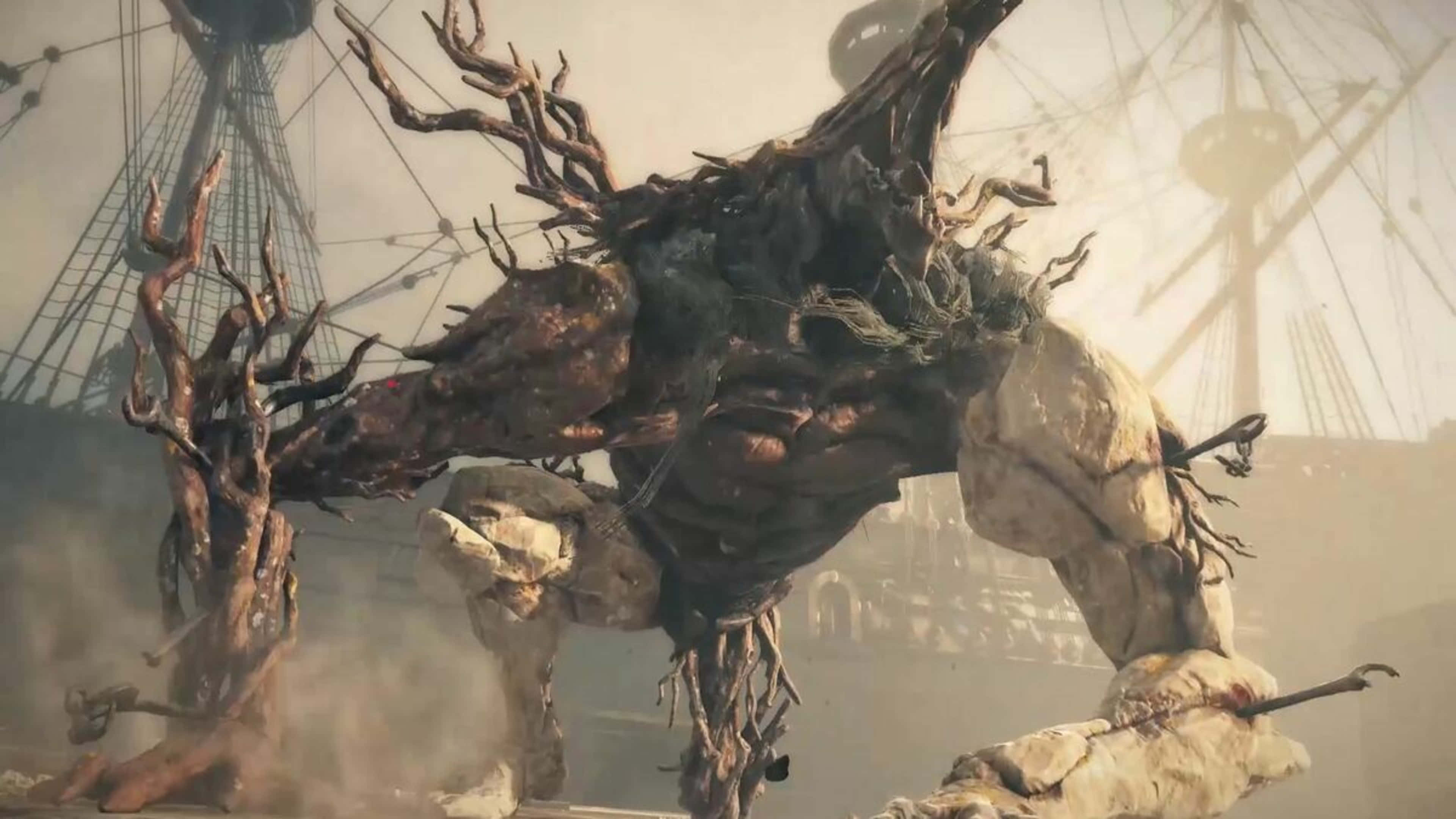 高畫質《GreedFall》背景：變異怪物摧毀戰艦 壁紙 — 一個像樹的怪物，長著多節的樹枝和長滿苔蘚的肢體，站在霧氣瀰漫的沉船中，背景是骷髏般的桅杆。