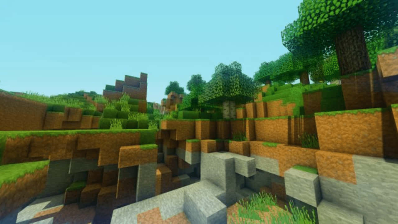 Minecraft地形，有方塊狀的樹木和草坡，天空湛藍。