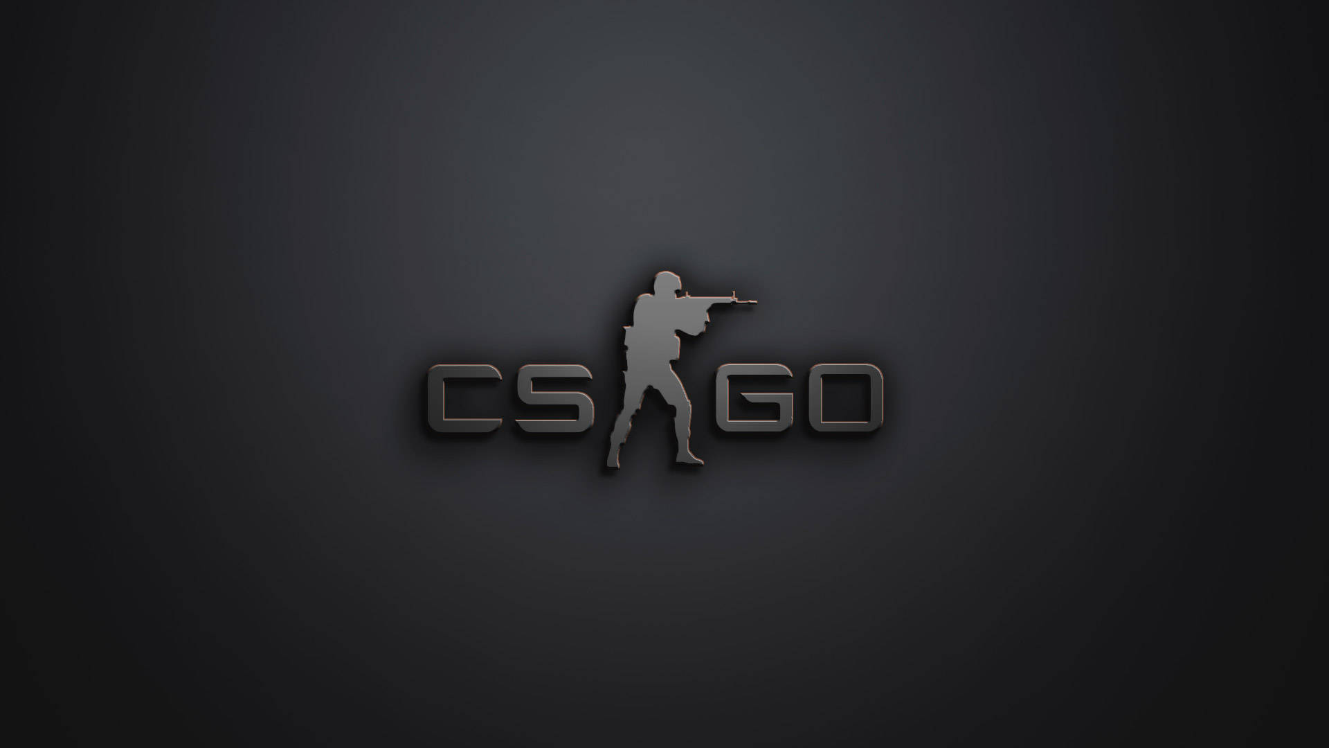 CS GO標誌，帶有持步槍的士兵剪影，深色背景