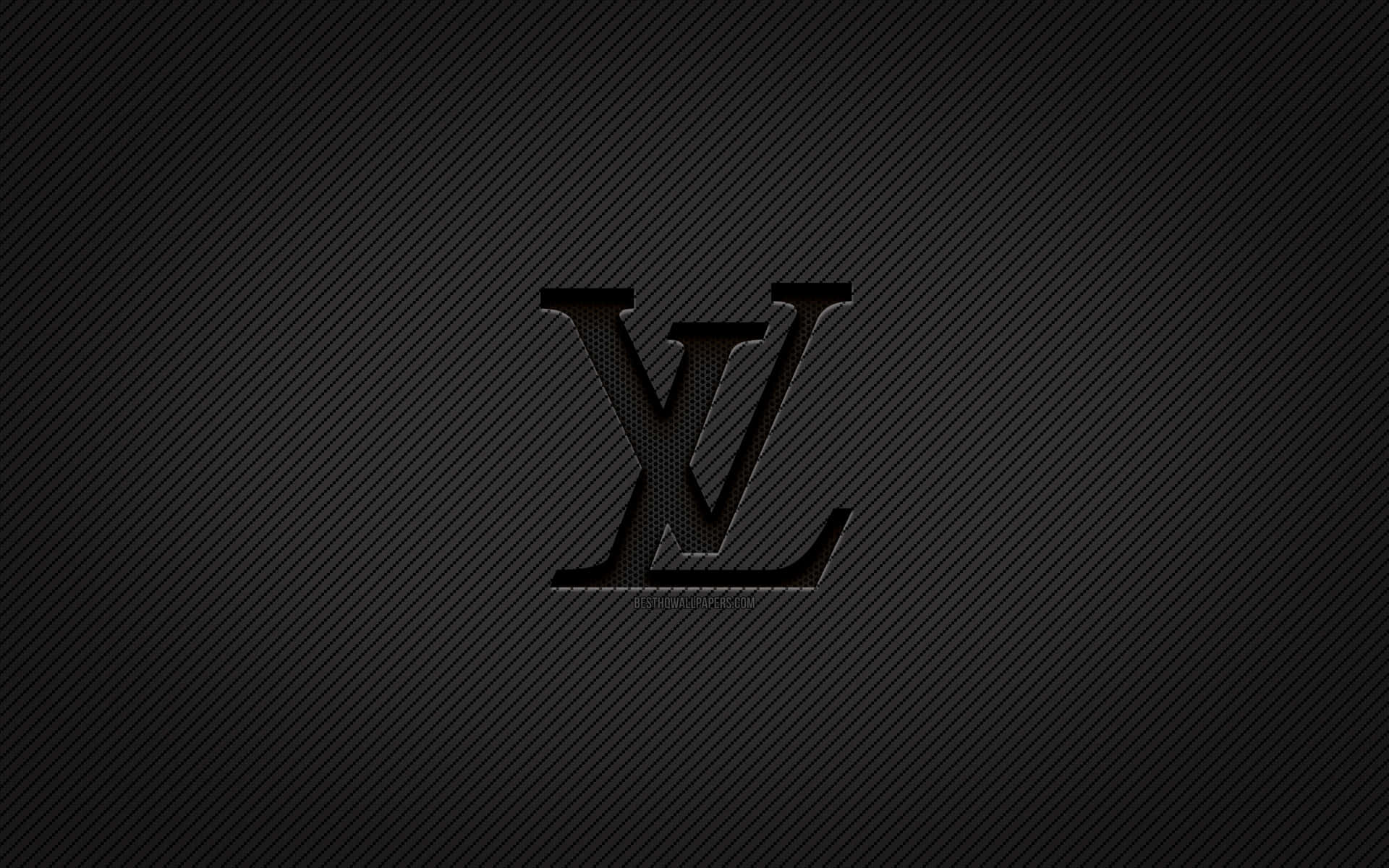 黑色 Louis Vuitton 標誌在碳纖維紋理背景上。