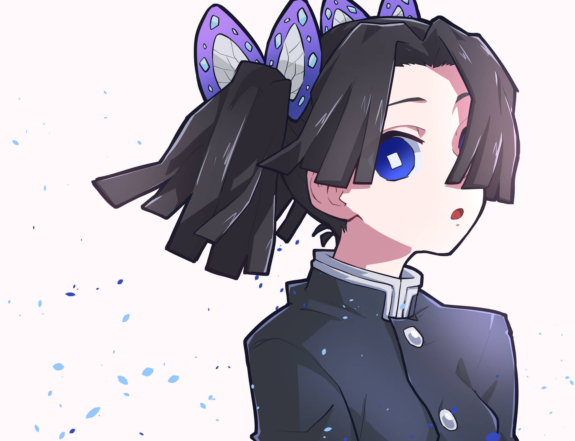 藍眼睛、蝴蝶髮飾的動漫女孩，身穿深色制服。