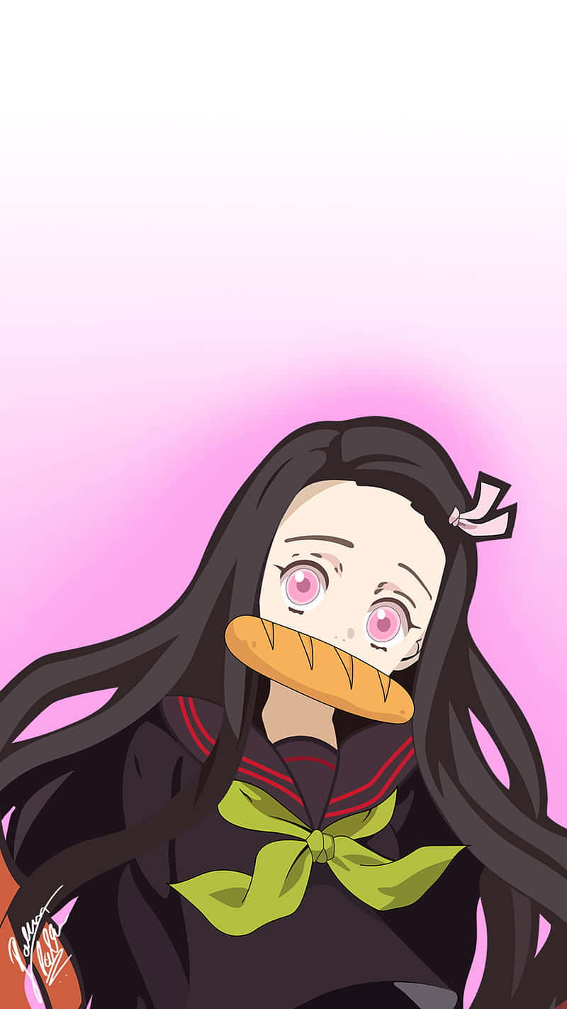 鬼滅之刃角色禰豆子穿黑色校服 壁紙 — 長黑髮粉紅眼睛的動漫女孩，在柔和的粉紅色漸變背景上，將一個麵包卷舉在嘴邊。