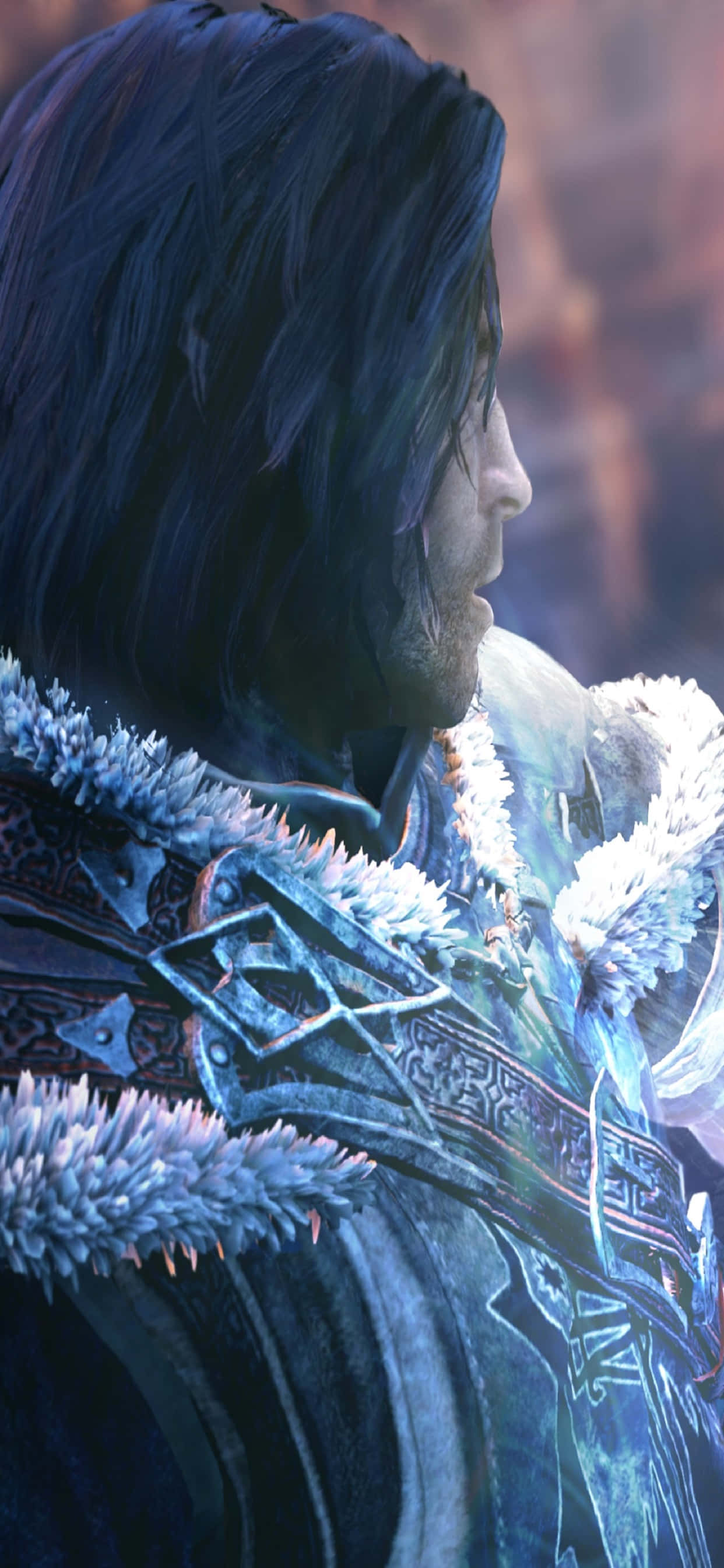 《魔多陰影》iPhone XS Max 背景：凱勒布理莫布身穿冰封白甲 壁紙 — 一名身穿華麗藍色盔甲、飾有白色毛皮邊的戰士，在朦朧的紅色背景下向前凝視。