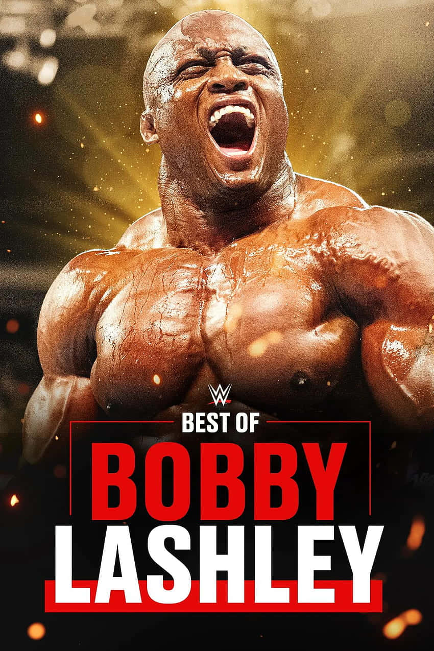 摔角手 Bobby Lashley 在金色燈光下，汗水在肌肉上閃閃發光，發出咆哮。