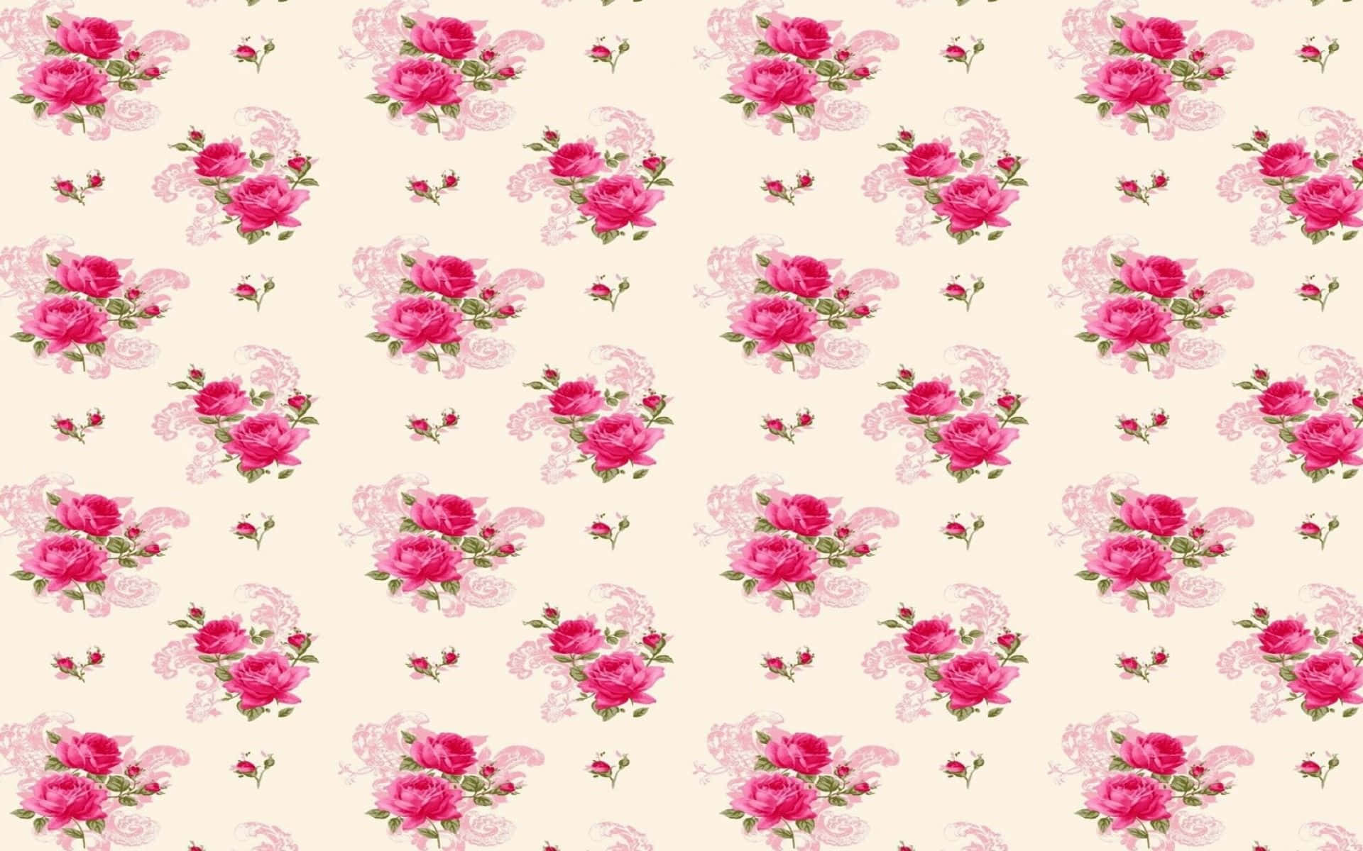 Rose Pattern 桌布 壁紙 — 鮮豔的粉紅玫瑰和花蕾在柔和的奶油色背景上重複出現，形成復古花卉圖案。
