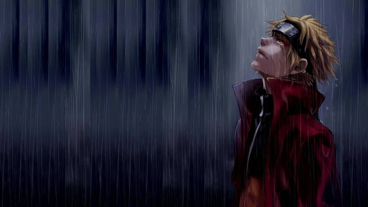 鳴人雨中哭泣 壁紙 — 一個金髮動漫角色穿著紅色外套獨自站在大雨中，頭微微仰起，表情平靜，背景是黑暗的森林。