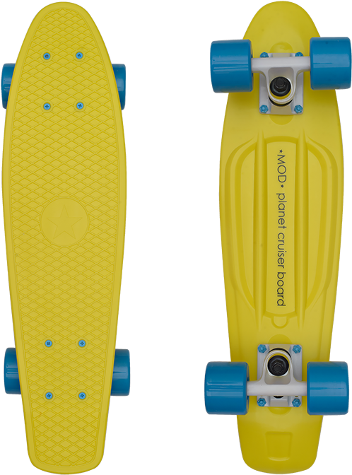 黃色 Penny 滑板配藍色輪子 壁紙 — 鮮黃色Penny Board滑板，從頂部和底部展示，黑色背景，藍色輪子。