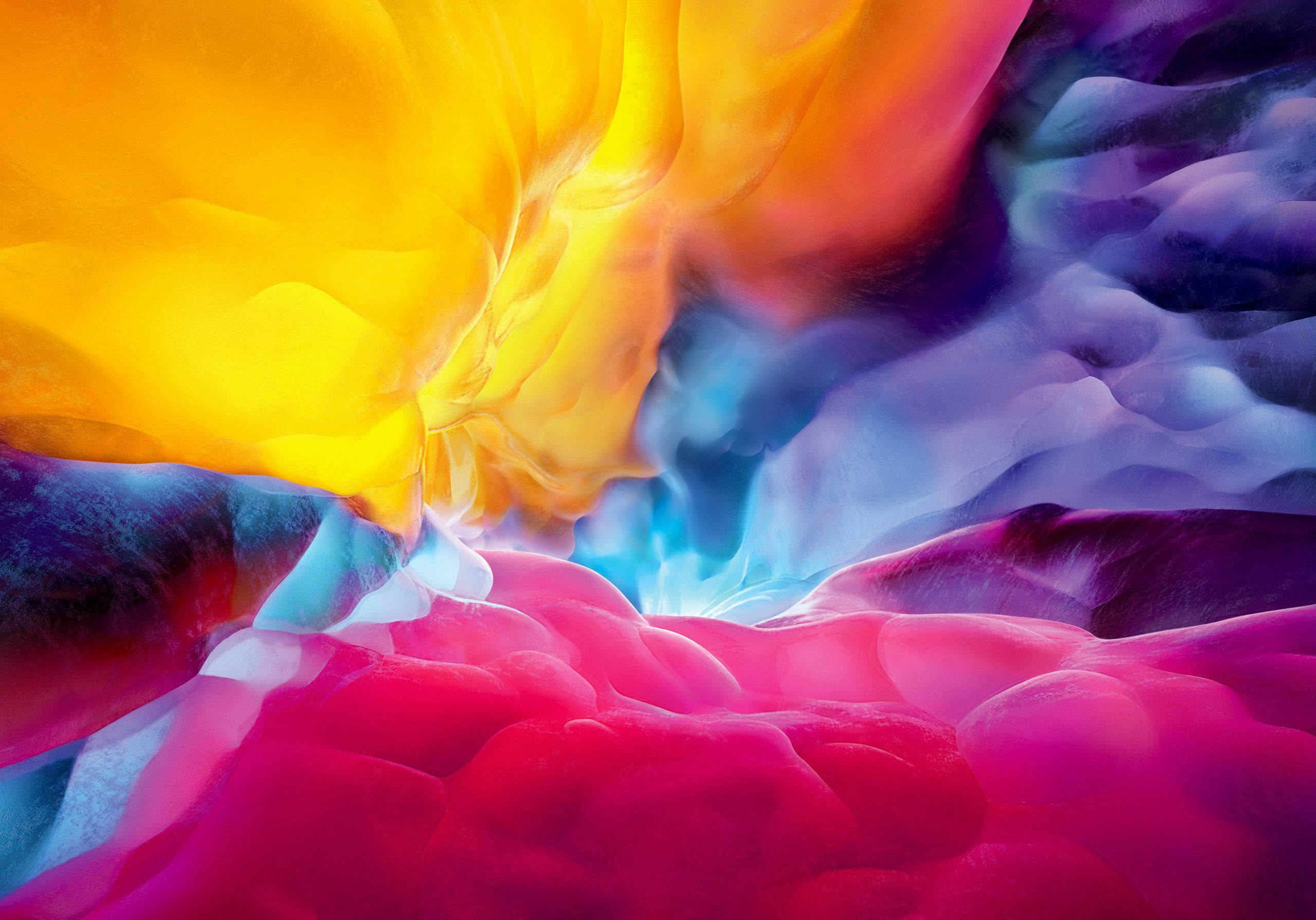 color full HD 桌布 壁紙 — 黃色、粉紅色和藍色的鮮豔漩渦色彩像液體顏料一樣融合，形成動態的抽象構圖。