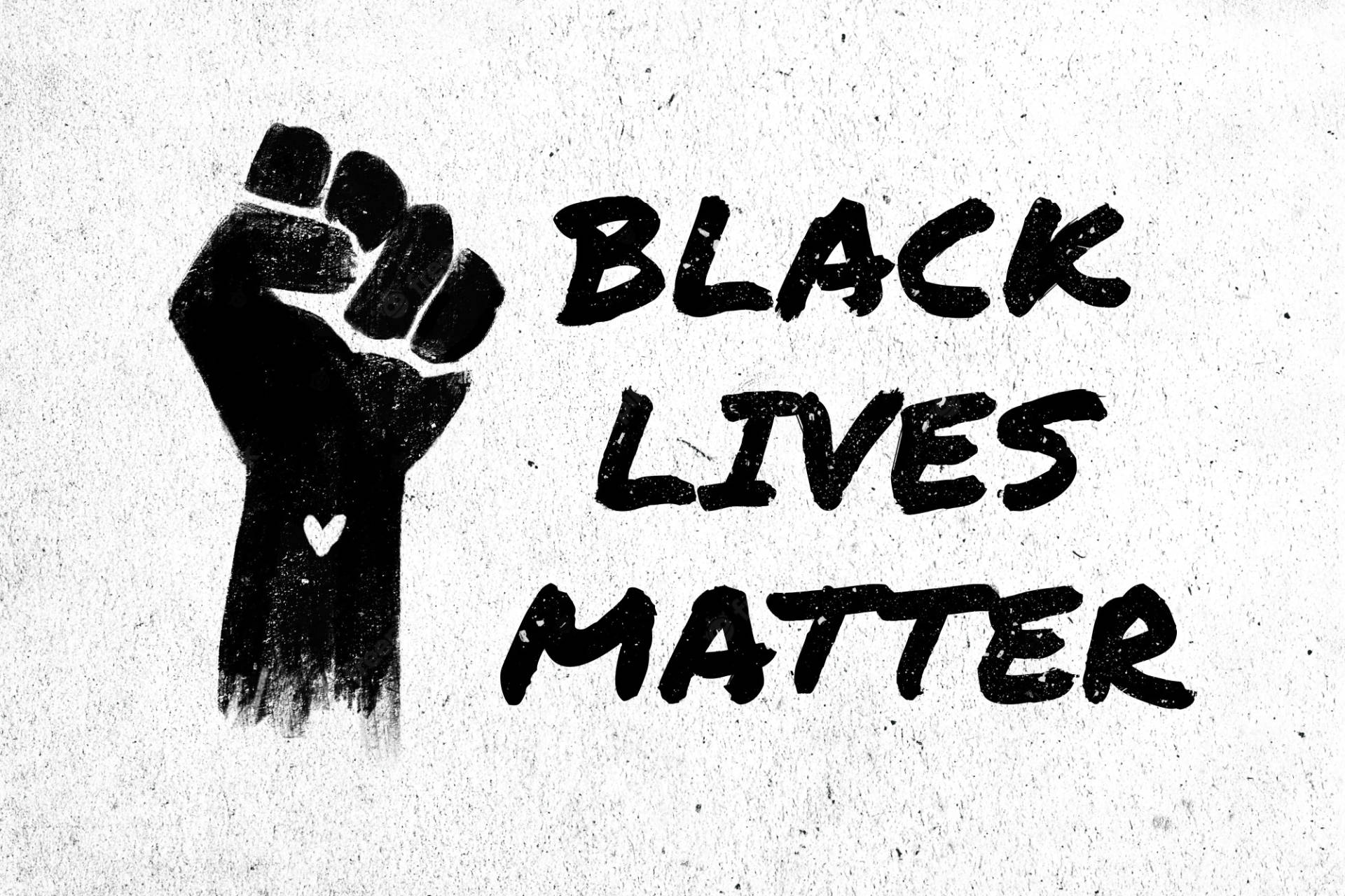 舉起的黑色拳頭帶有白色心形，旁邊是粗體黑色文字「Black Lives Matter」。