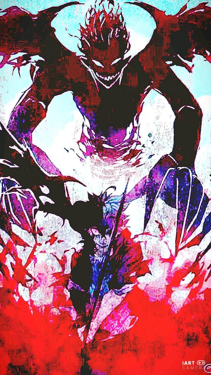 黑執事惡魔 壁紙 — 一個風格化的動漫惡魔，有著尖刺的紅髮和鋒利的牙齒，在混亂的戰鬥場景中籠罩著一個較小的身影。