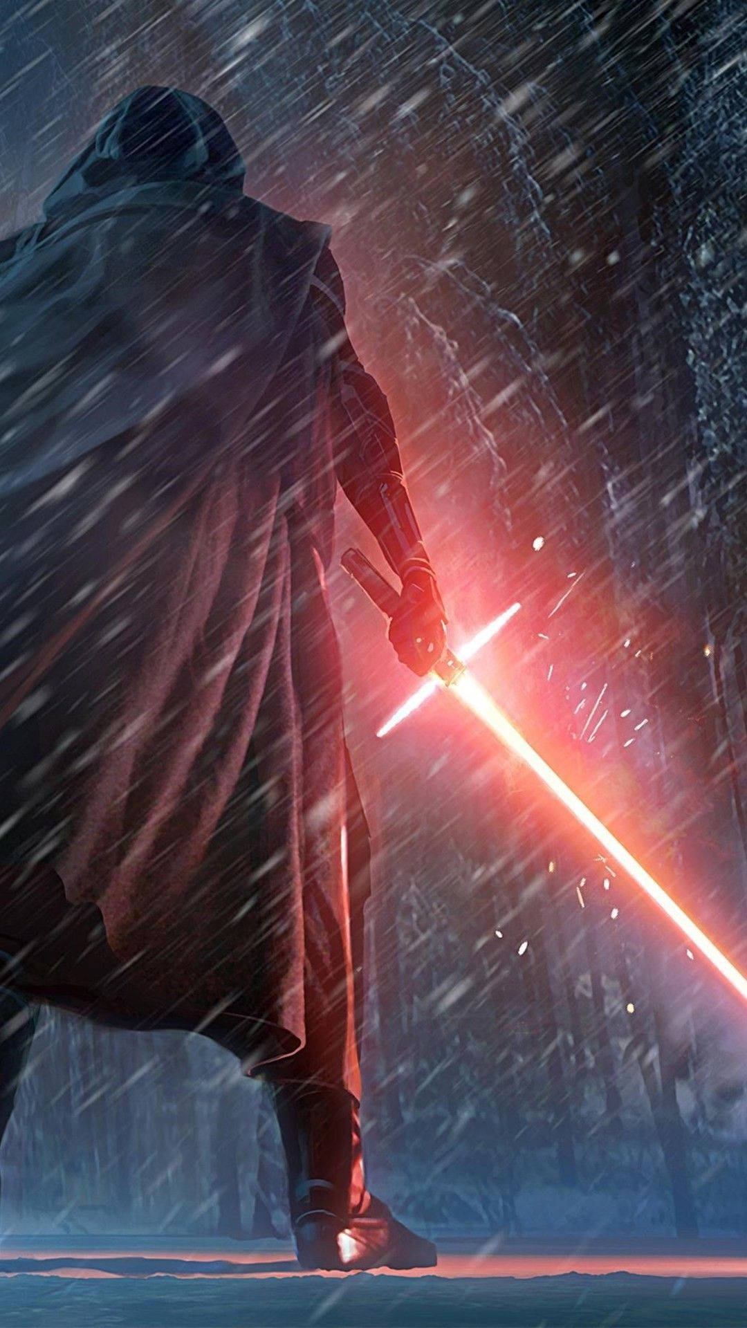 黑暗面的力量：Kylo Ren 與他的光劍 壁紙 — 一個披著斗篷的身影在黑暗冰冷的洞穴中，揮舞著紅色光劍穿過飄落的雪花。