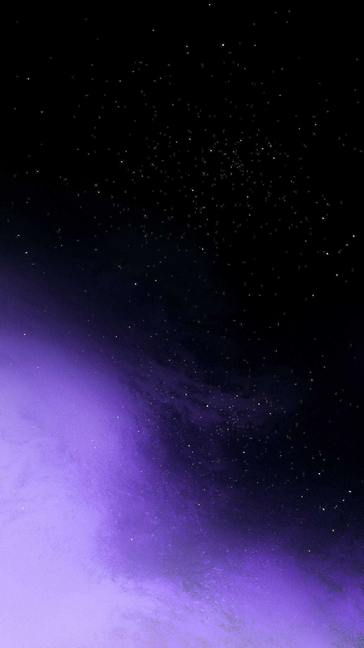 黑紫風格霧氣 壁紙 — 一片深邃紫色星雲和散落星辰在黑色虛空中展開的宇宙景象。