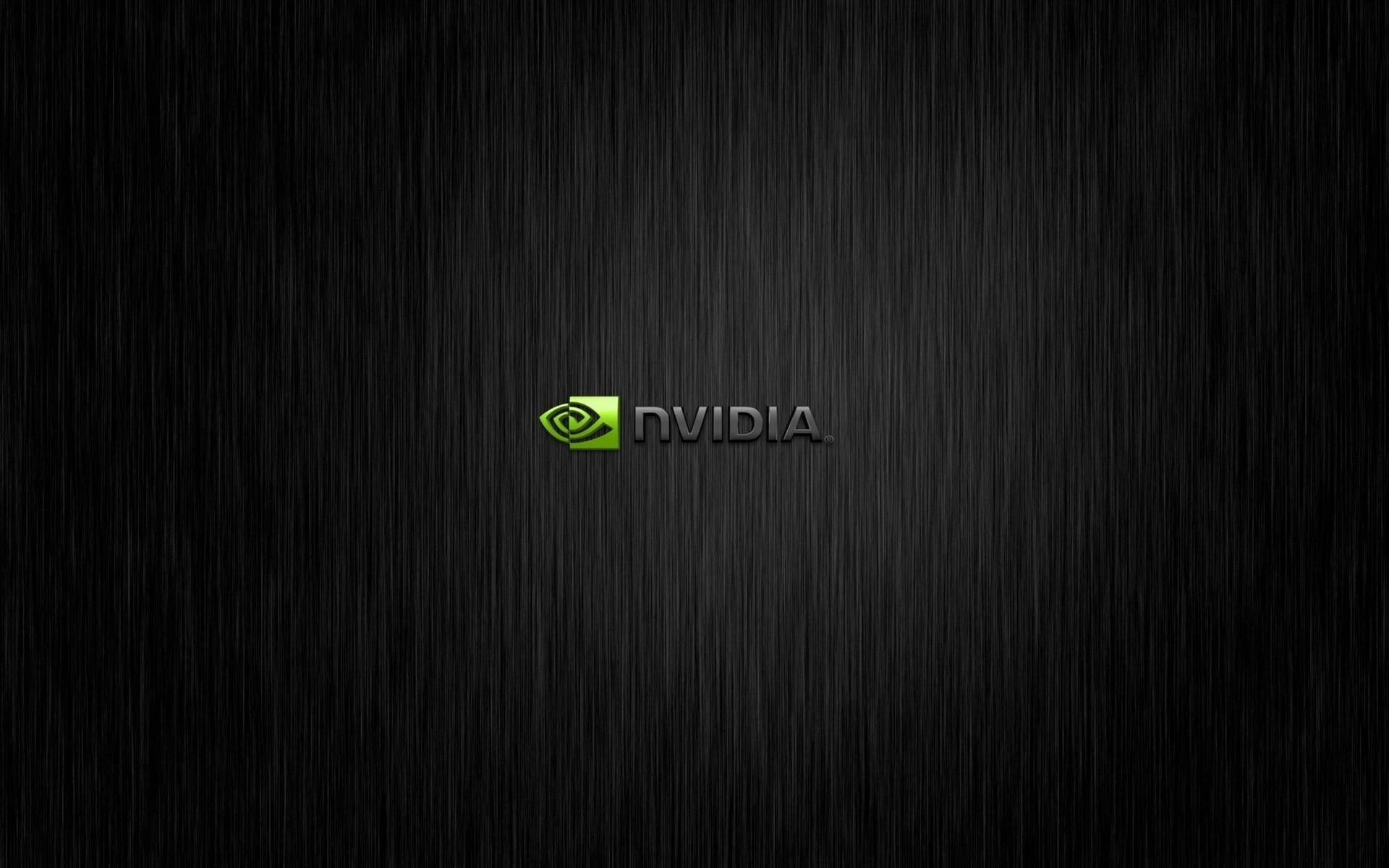 拉絲金屬背景上的 NVIDIA 標誌