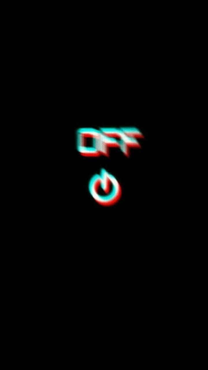黑色背景上帶有故障效果的紅色和青色「OFF」文字及電源符號。