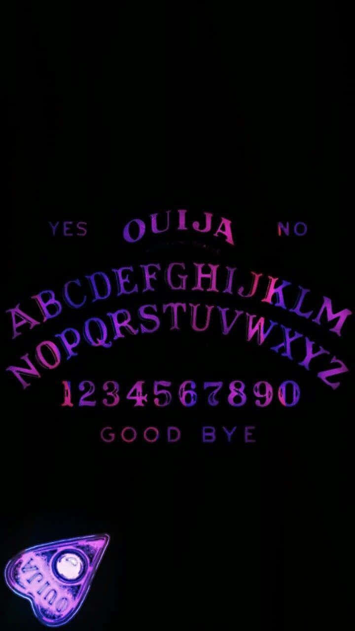 Ouija Boards 桌布 壁紙 — 黑色背景上發光的紫色和藍色通靈板，附有指示器。