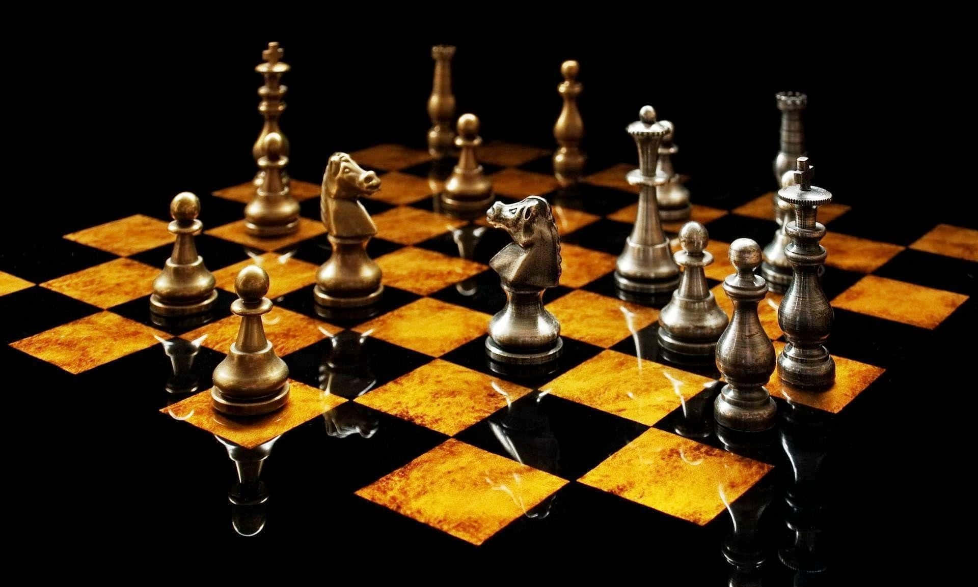 黑色背景上的國際象棋棋子 壁紙