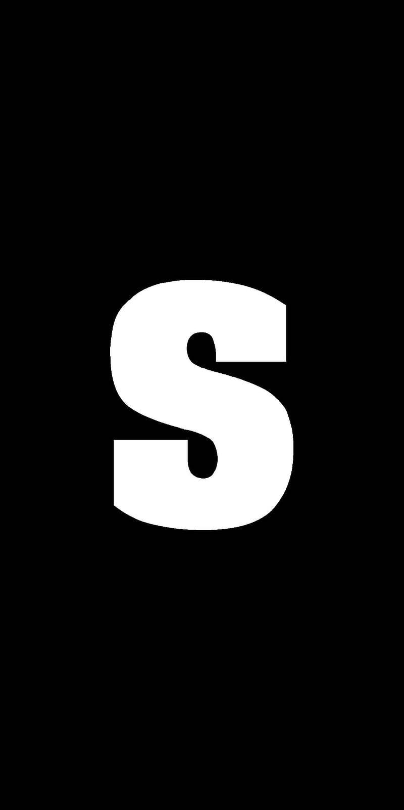 黑色背景上的白色S字 壁紙 — 一個大膽的白色字母S居中在純黑色背景上，營造出強烈的極簡對比。