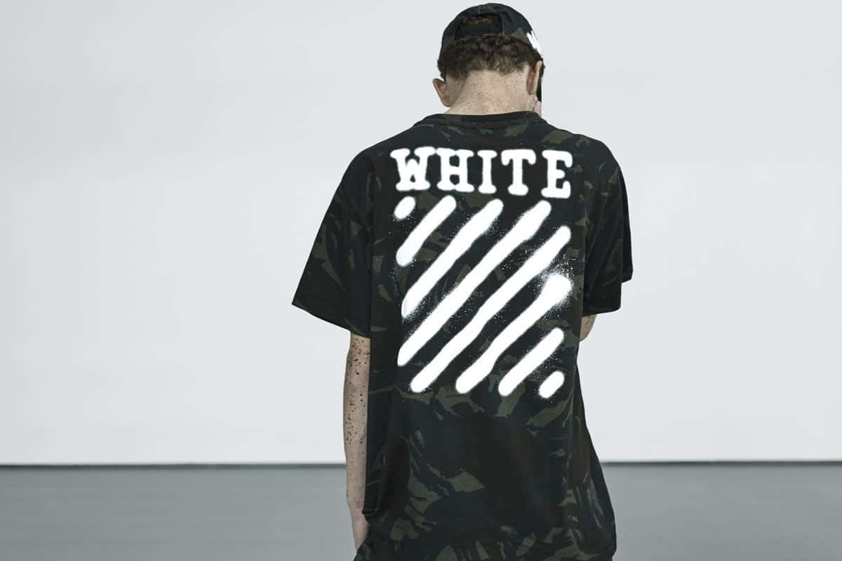 黑色迷彩 Off White 短袖T恤 壁紙